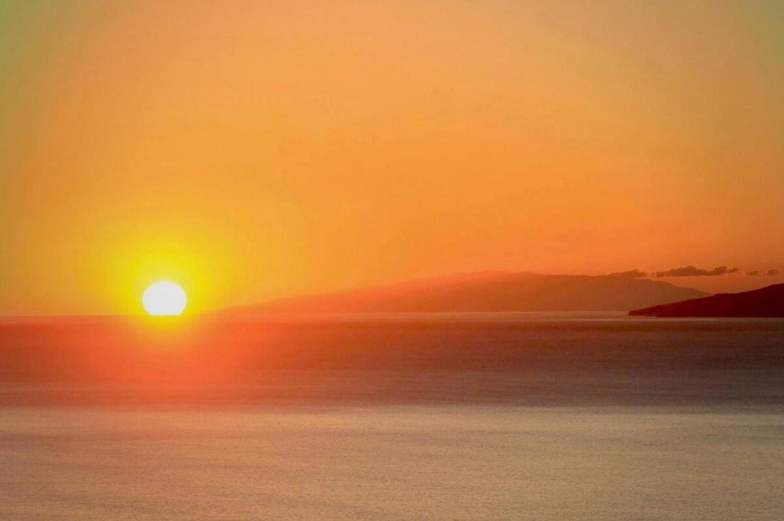 Spacious, Well Appointed, In A Wonderful Raised Location And Stunning Sea Views Villa *