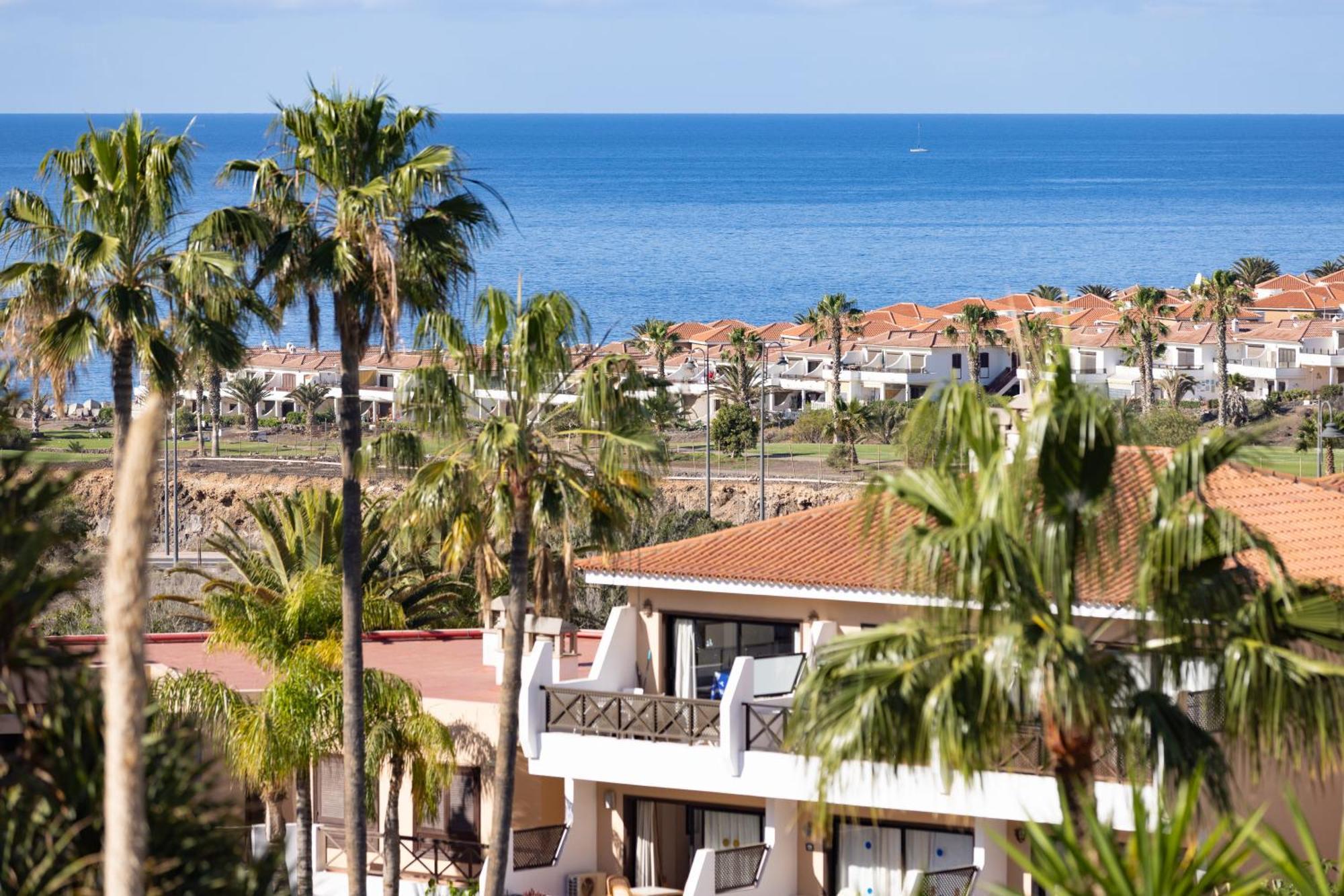 Oceanfront 2 Bedrooms In Tenerife South San Miguel de Abona