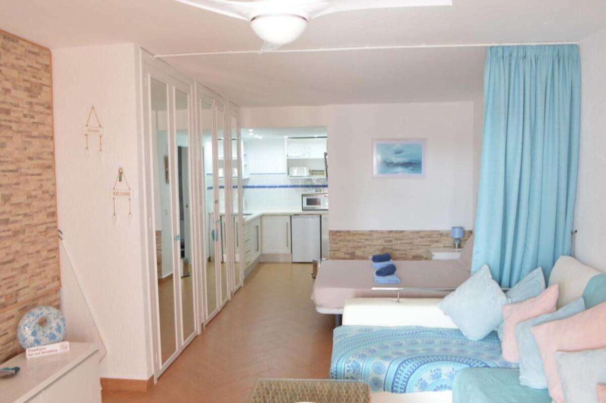 Studio In Well Kept Quiet Complex K002 Los Cristianos (Tenerife)
