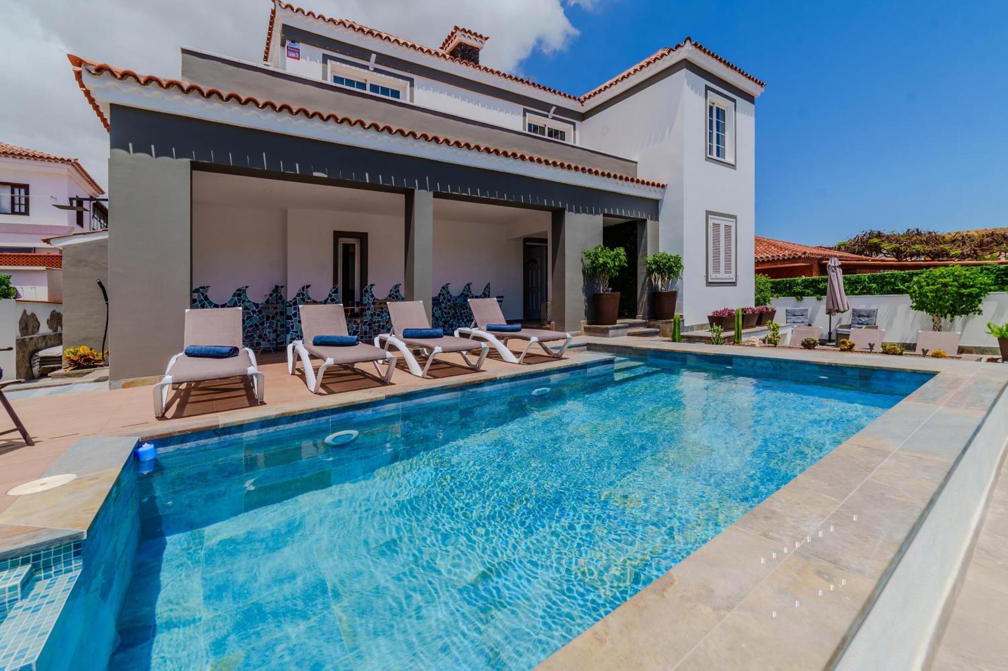 De Marcos De Lujo Con Piscina Privada