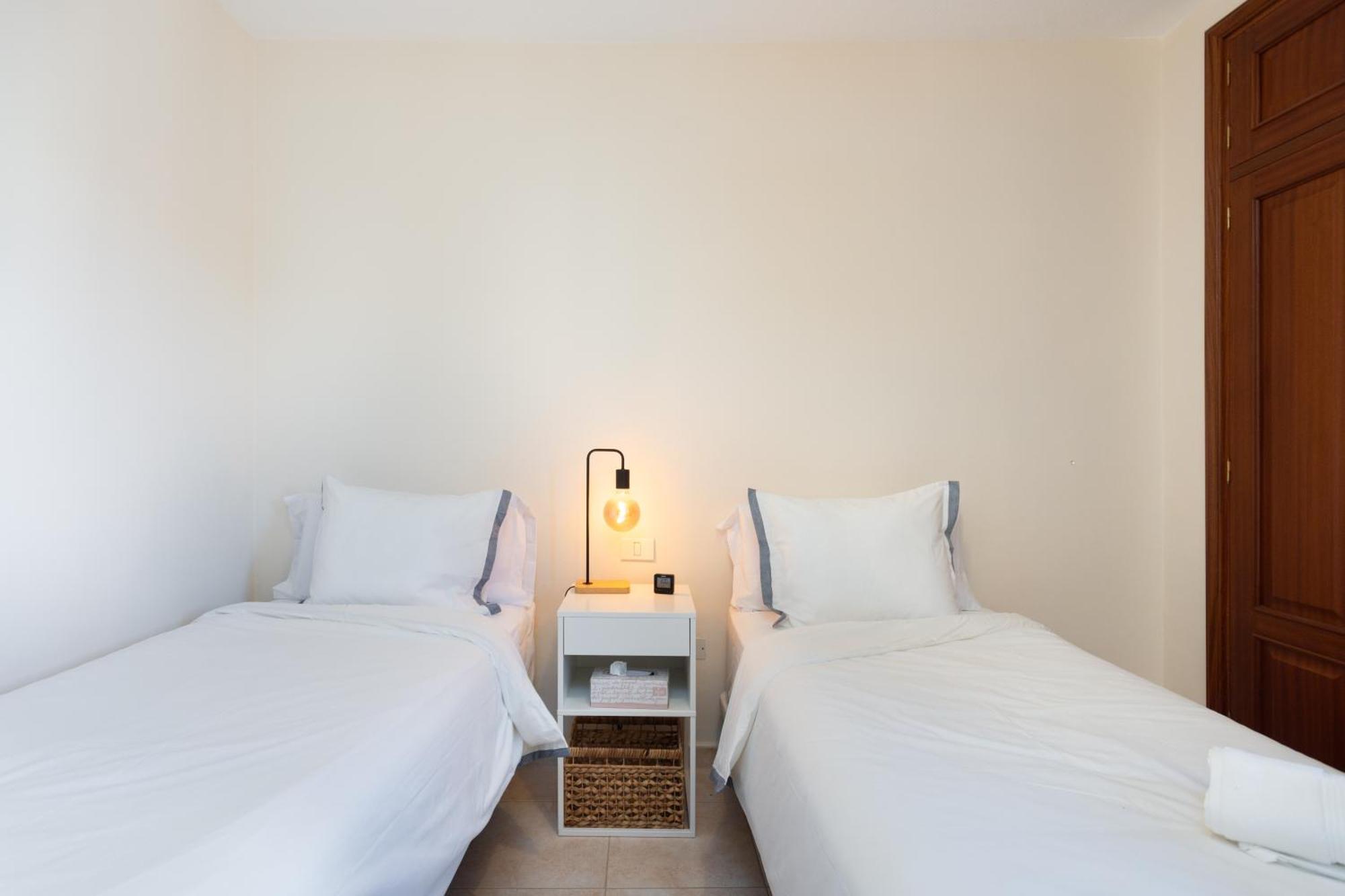 Apartment Home2book Design & Luminous Cruz Center Santa Cruz de Tenerife
