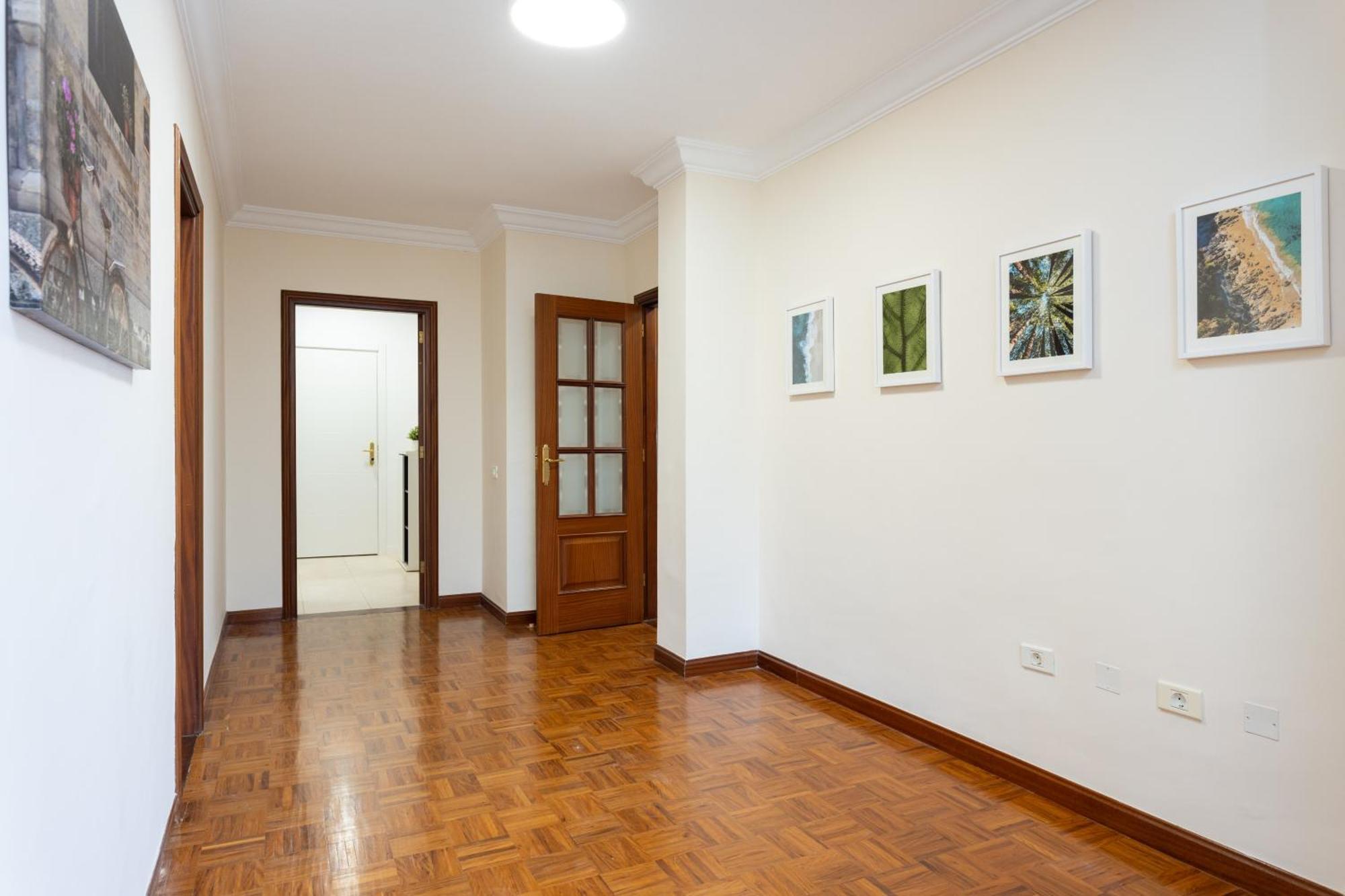 Apartment Home2book Design & Luminous Cruz Center *