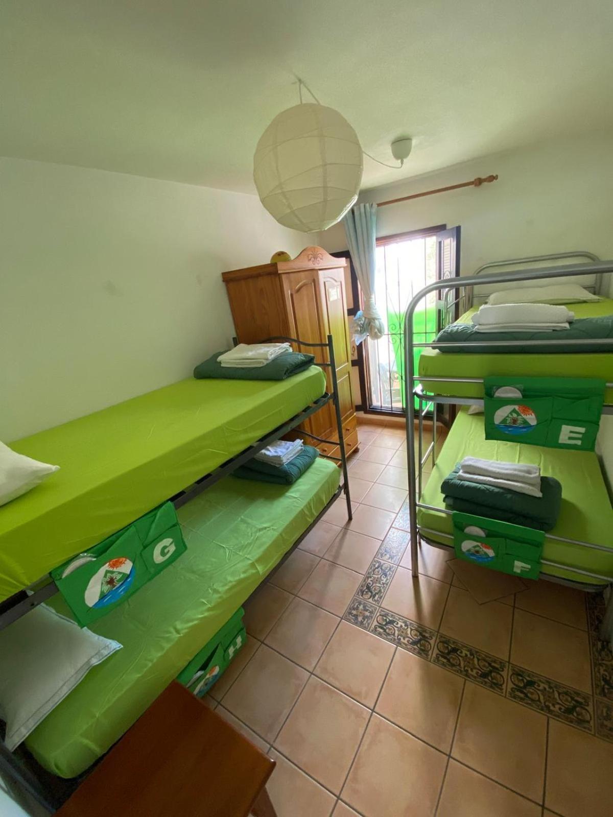 The House Tenerife Compartidas Guest house