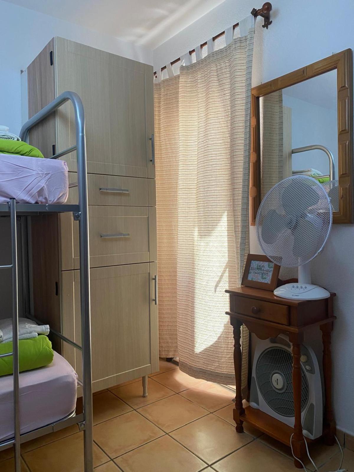 The House Tenerife Compartidas Guest house Costa Adeje (Tenerife)