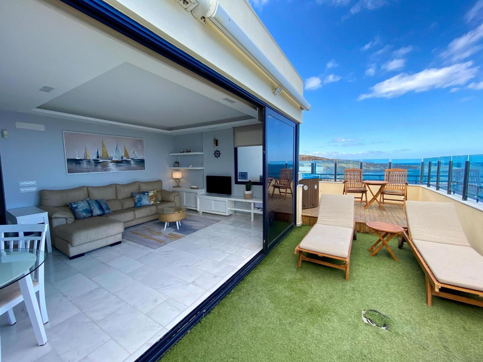 Holiday home La Mar Loft With Hot Tub Puertito de Guimar