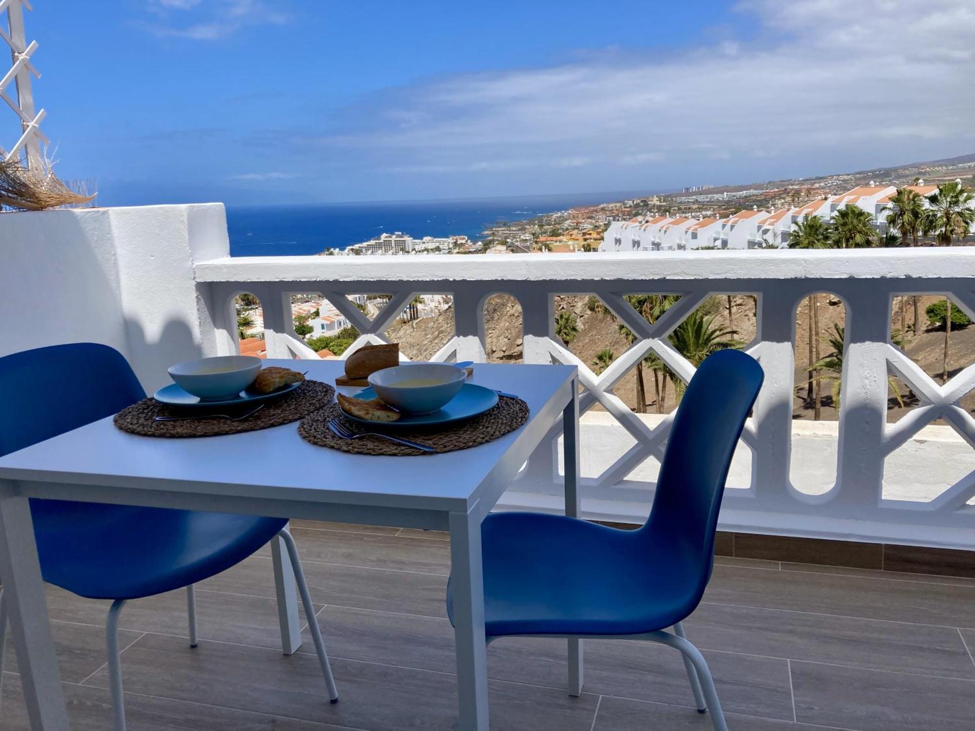 - Modern With Terrace Views Of Ocean & Sunset Apartment Costa Adeje (Tenerife)