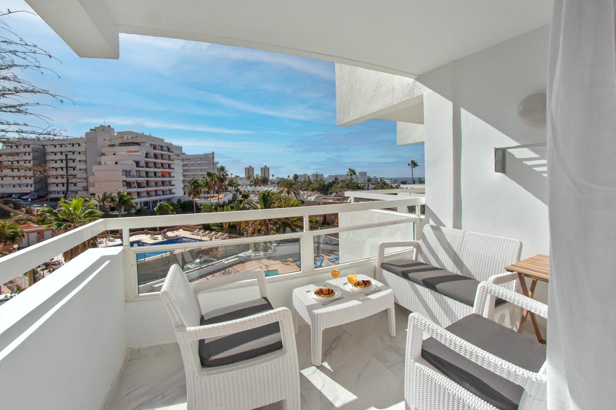 Delightful Ponderosa With A Pool & View, 226 Apartamento