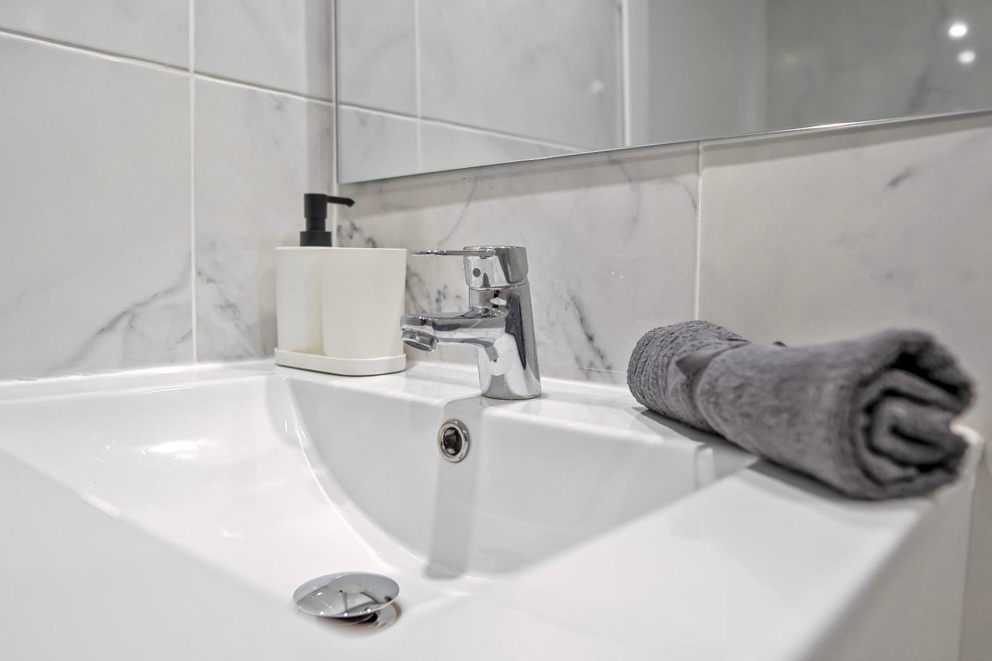 Apartment Impressive Near Siam Park, 601, Ponderosa *