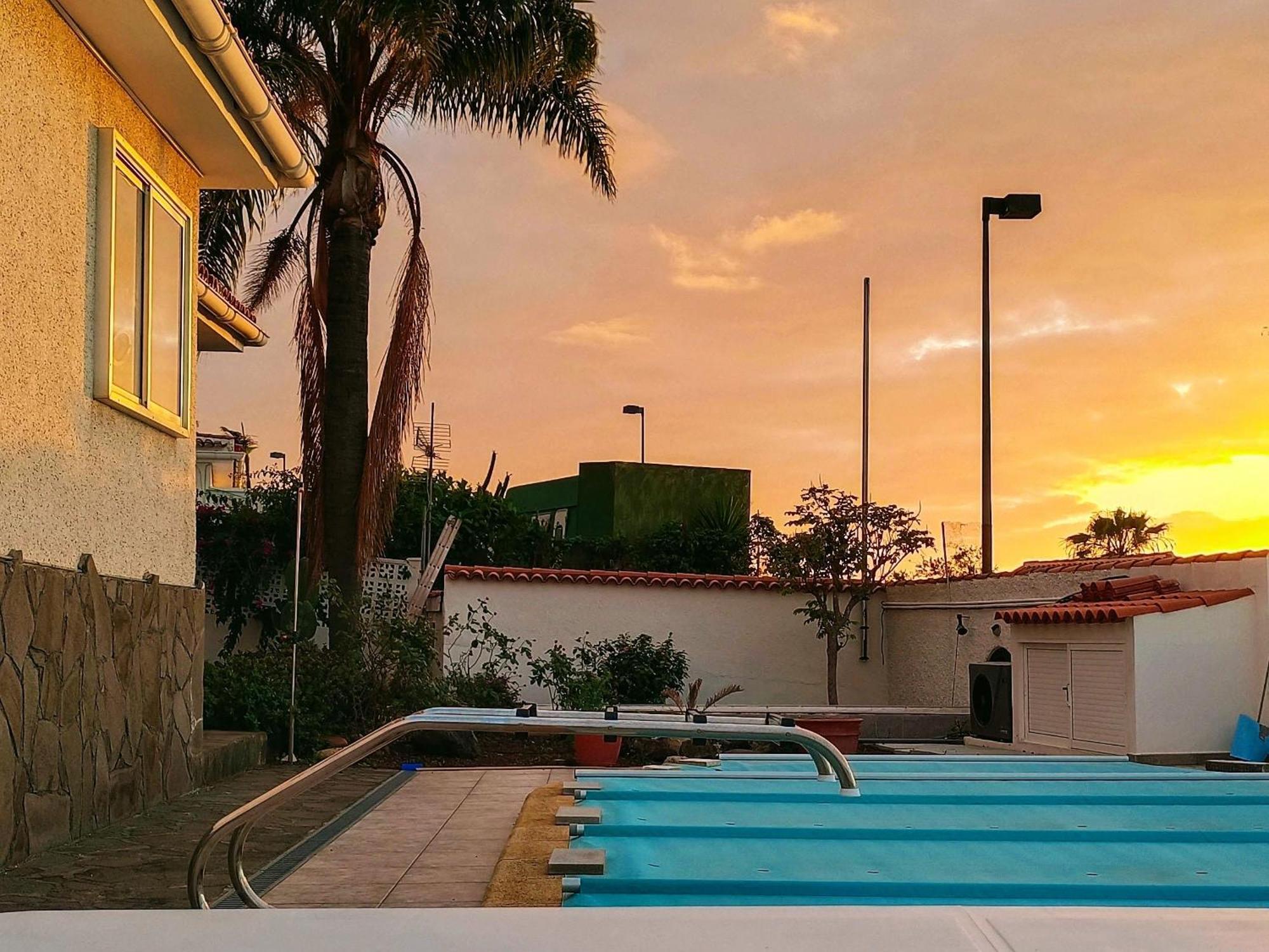 Heated Pool With Sea View Tranquil Retreat At Malvasia Garden Сasa de vacaciones *
