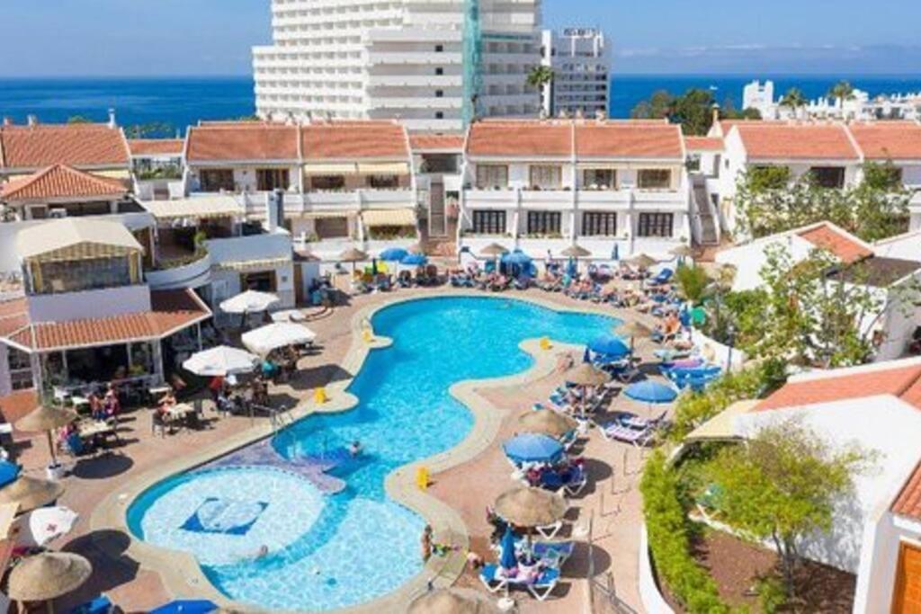 Comfortable Centrally Located Playa Fanabe