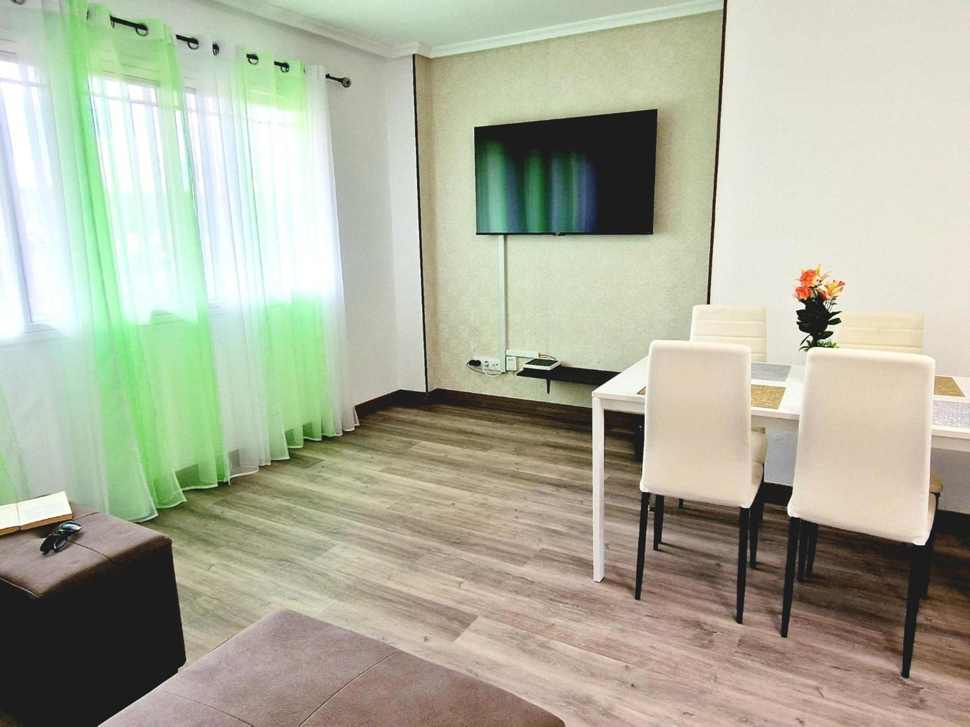 Hébergement de vacances Jardines Del Sur, 3 Bedroom Los Cristianos (Tenerife)