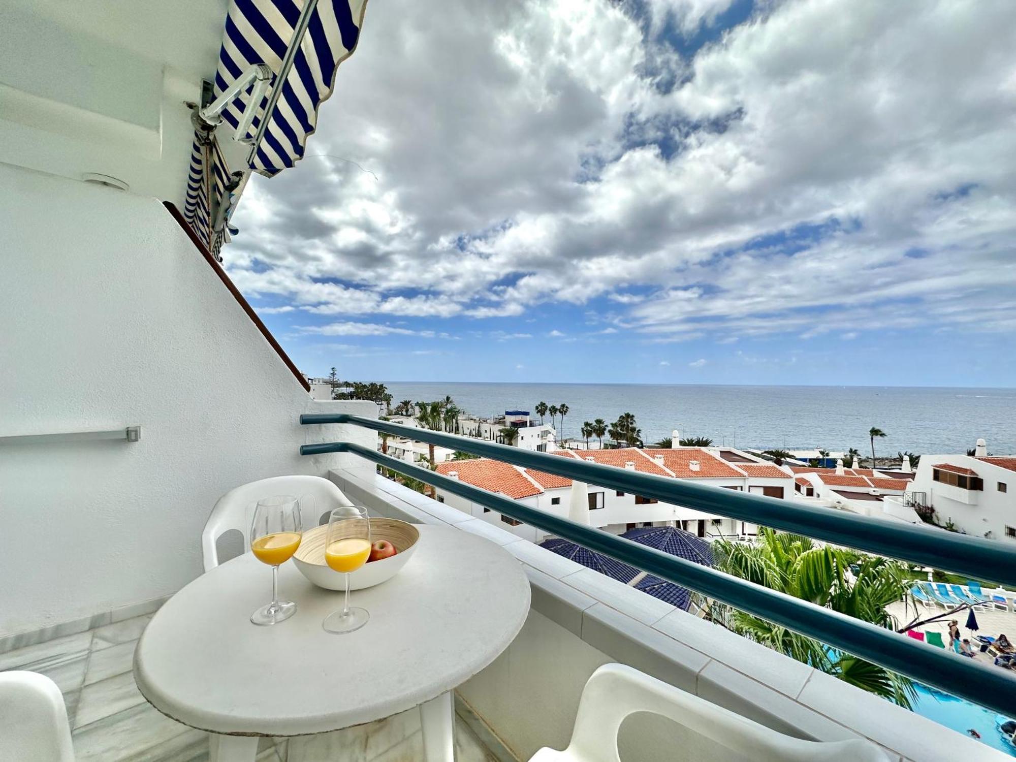 Atlantis (adults Only) * Costa Adeje (Tenerife)