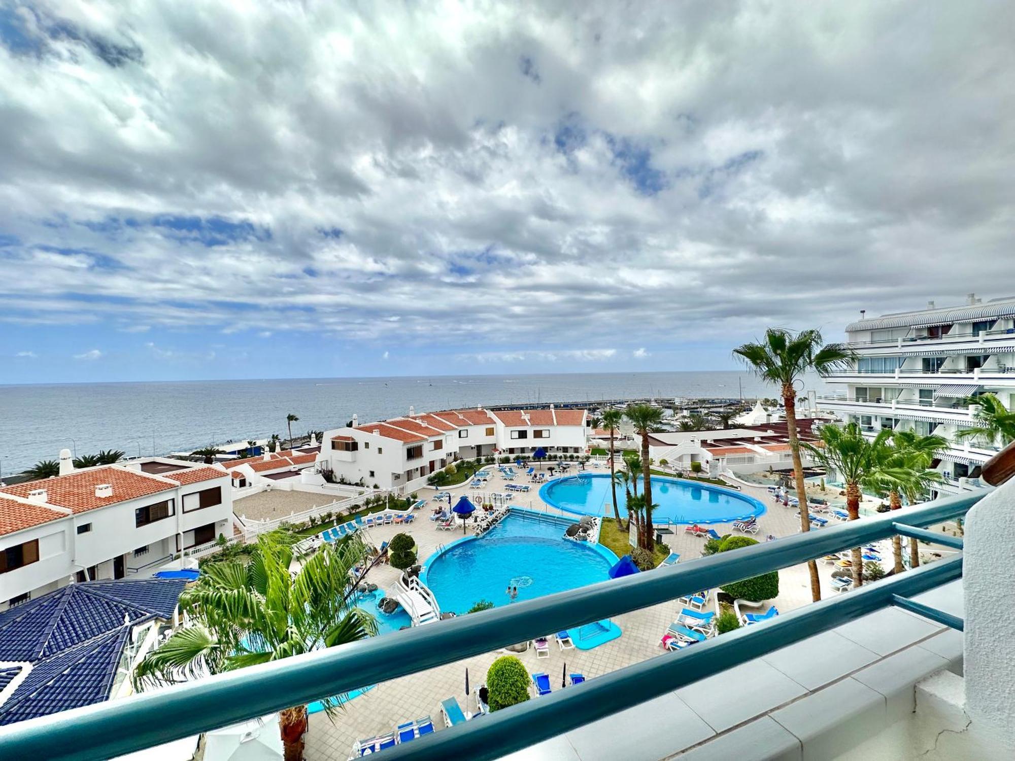 Atlantis (adults Only) Apartment