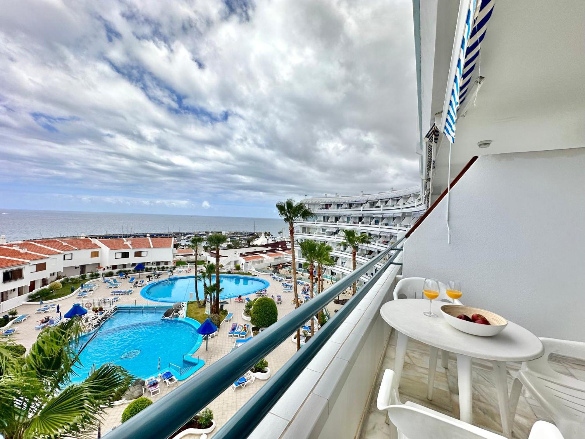 Atlantis (adults Only) * Costa Adeje (Tenerife)
