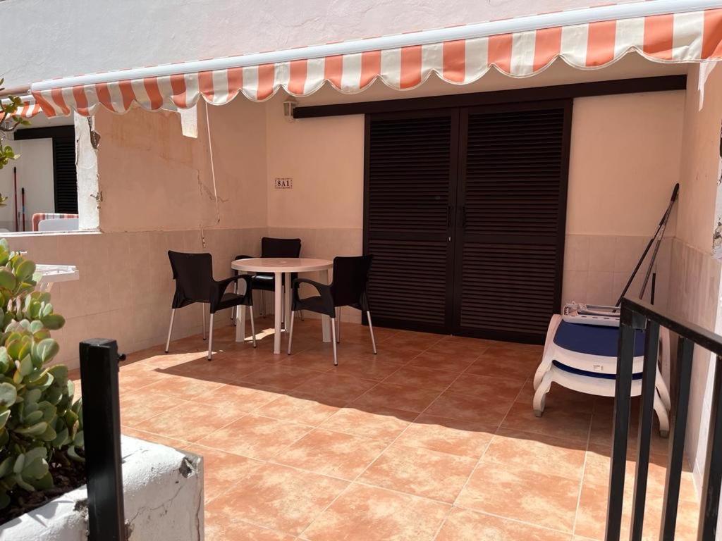 Apartment 8a1 Victoria Court 1 *