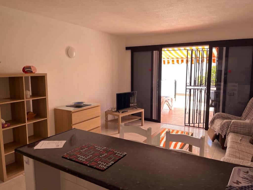 8a1 Victoria Court 1 * Arona (Tenerife)