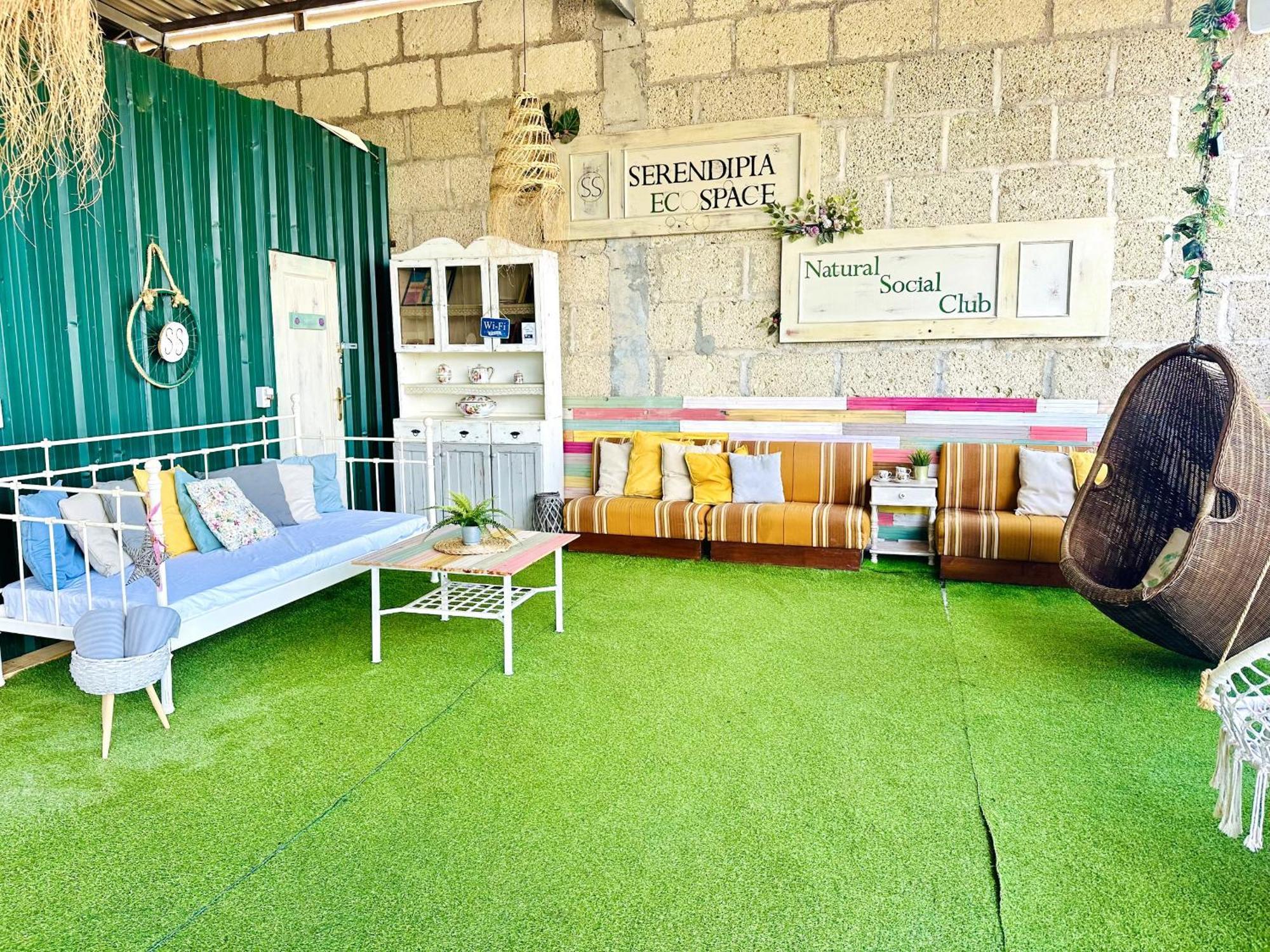 Laurisilva Sauna Y Piscina *
