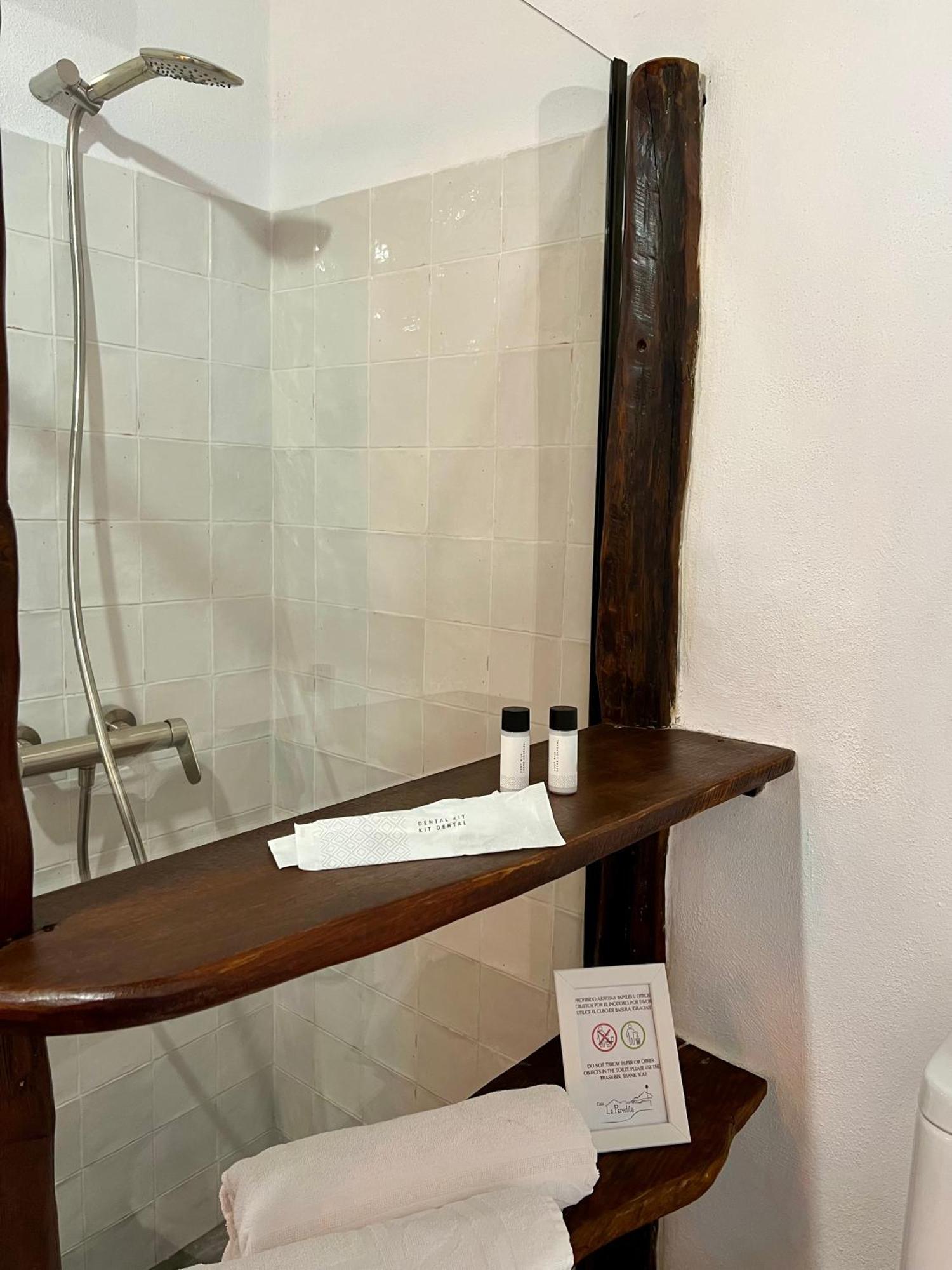 La Paredita Casa Taoro *