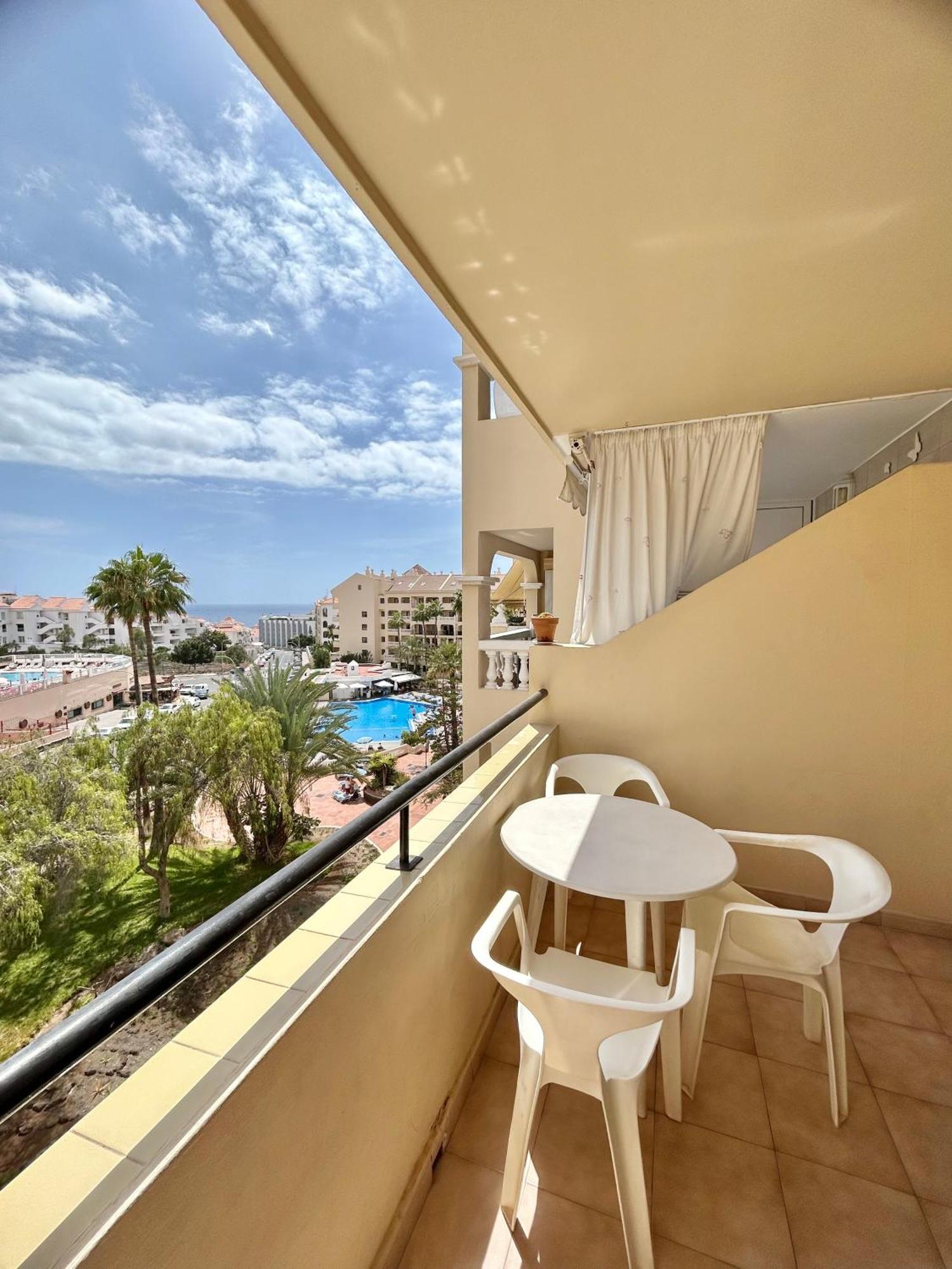 Pool And Sea View C013 Apartamento Los Cristianos (Tenerife)