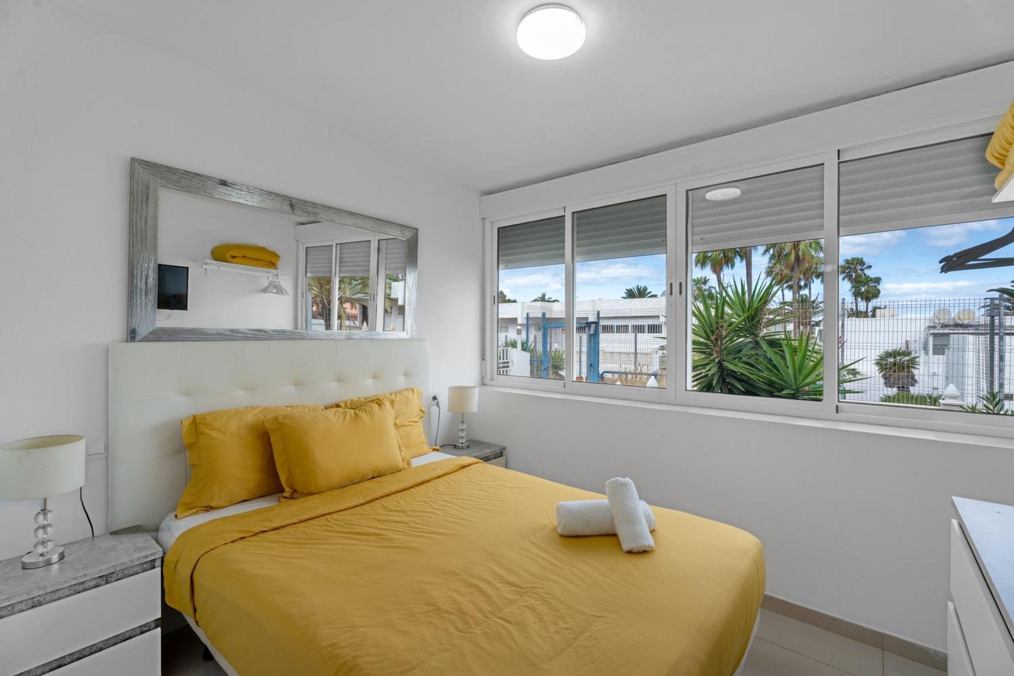 Costa Del Silencio Tenerife Sur *