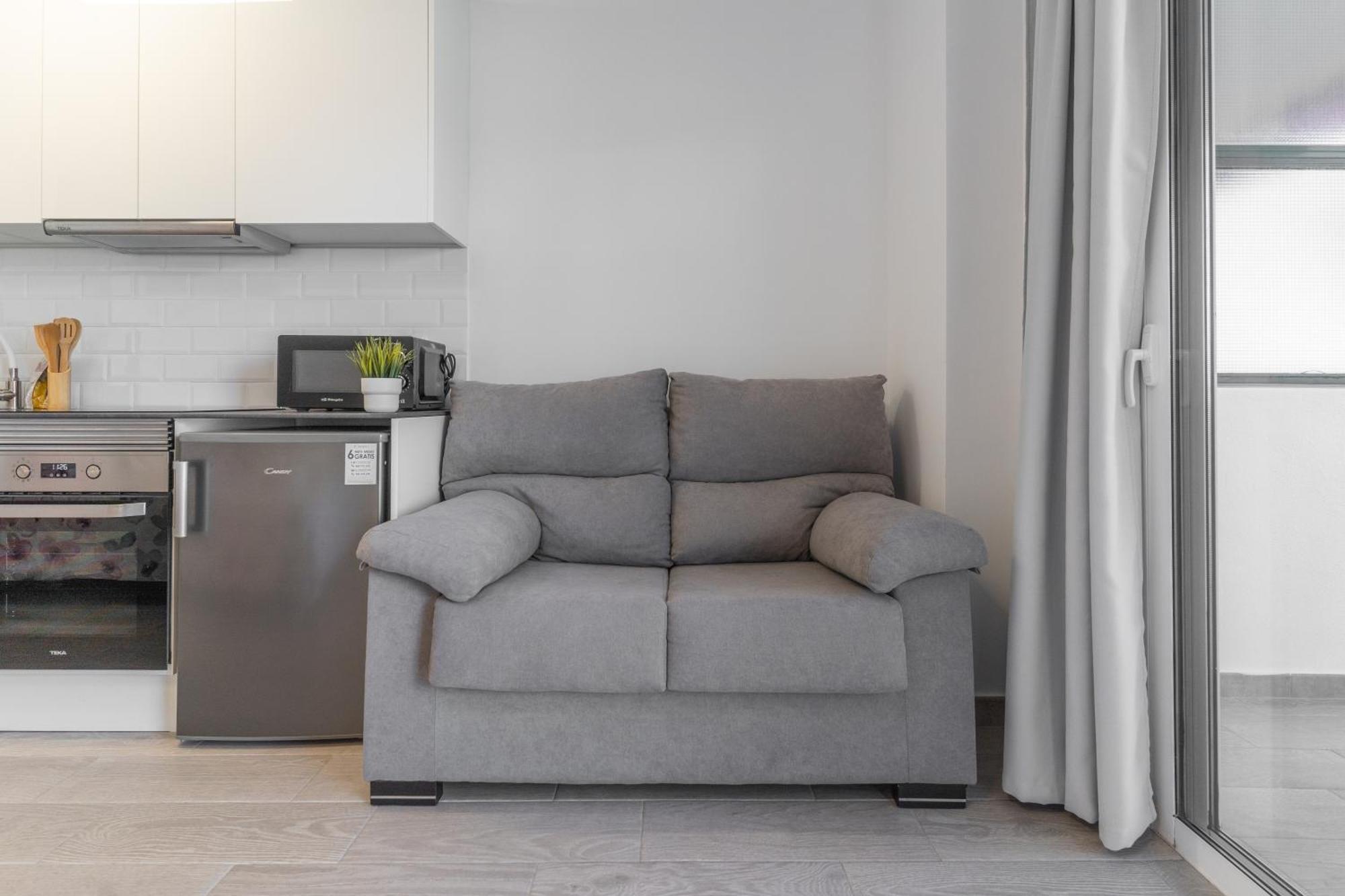 Apartamento Go2tenerife Apart'dida Pool & First Line Of The Sea Los Cristianos (Tenerife)
