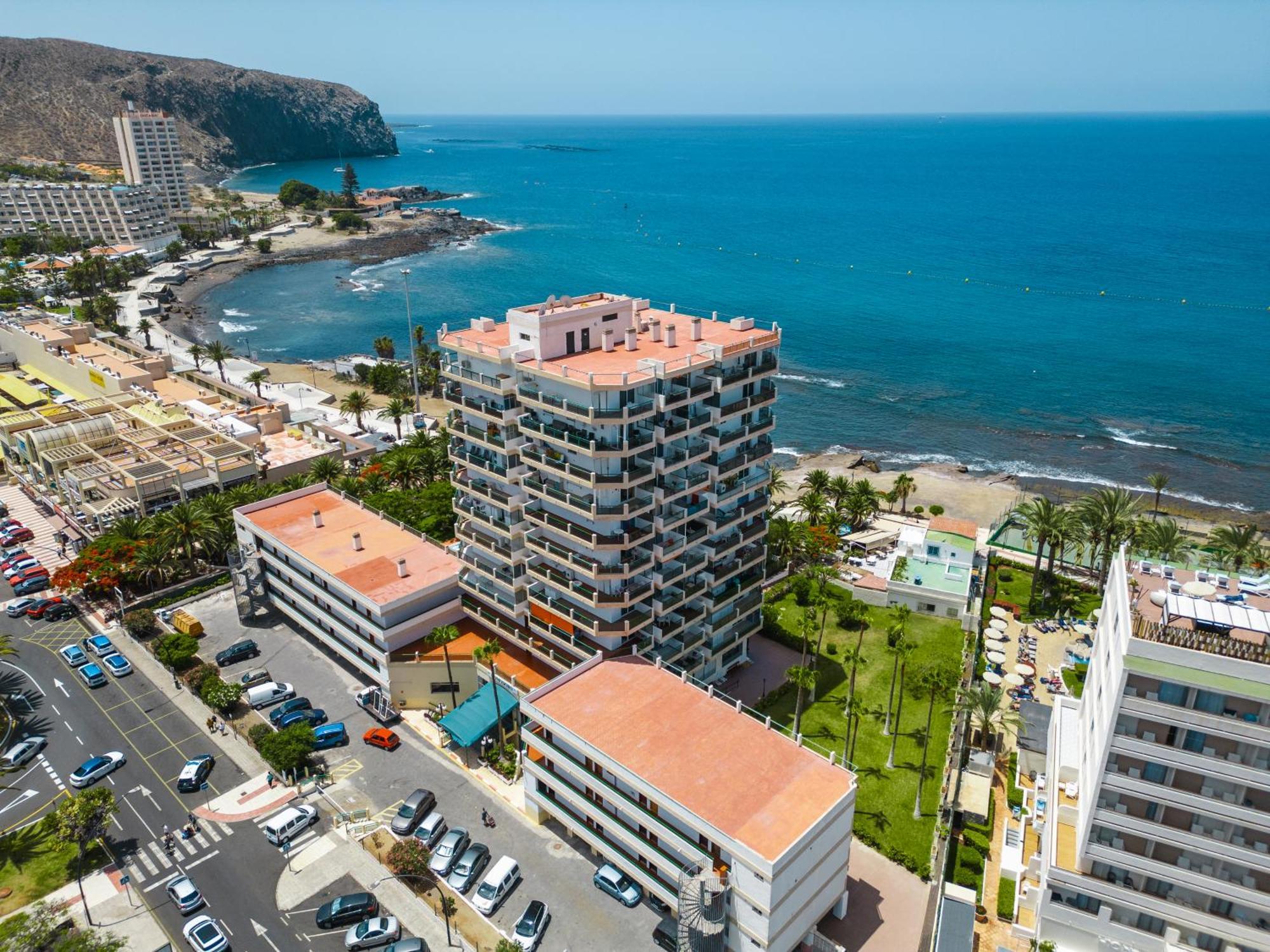 Go2tenerife Apart'dida Pool & First Line Of The Sea * Los Cristianos (Tenerife)