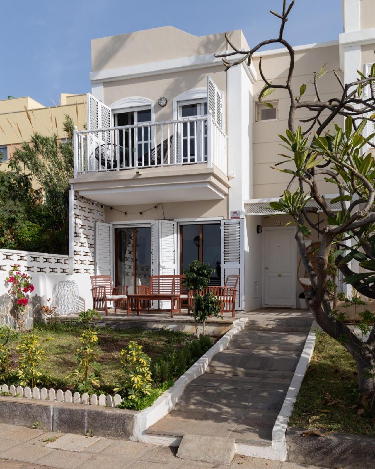 La Casa Nostra - Family Oriented House In Quiet Area Holiday home Bajamar (La Laguna)