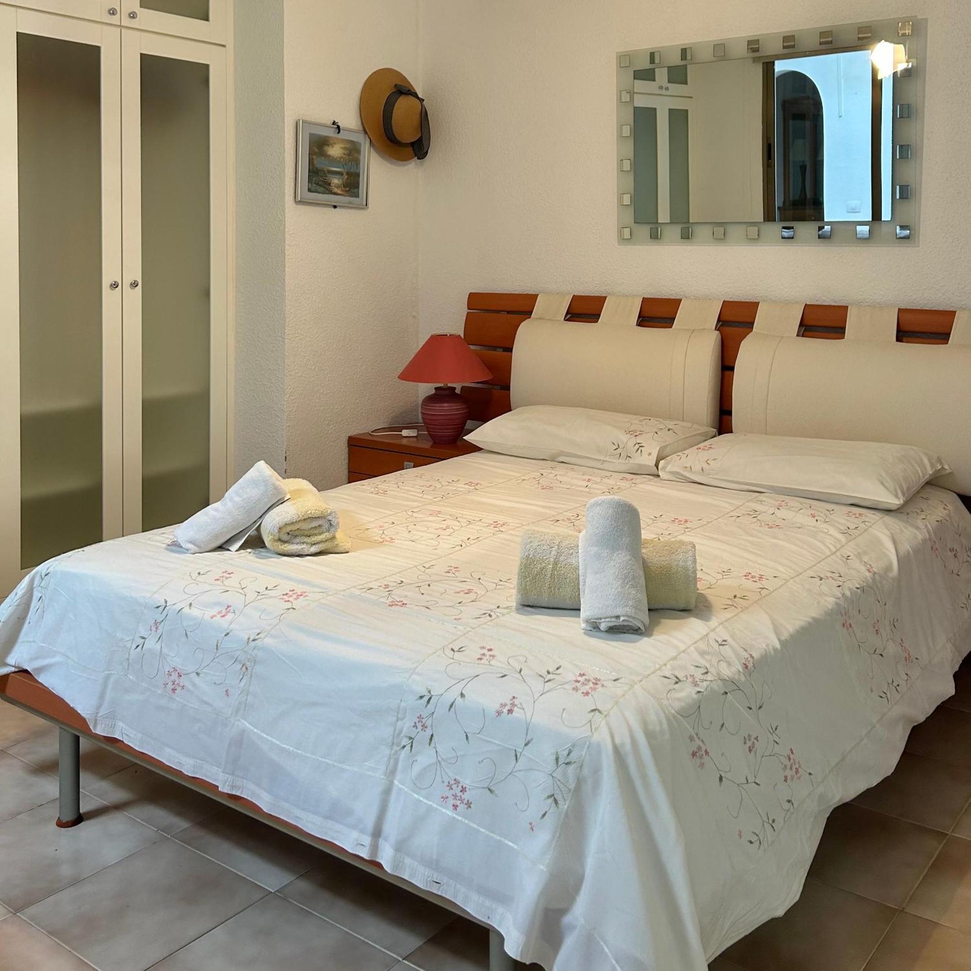 Apartment Very Spacious 2 Bed In Castle Harbour C203 *