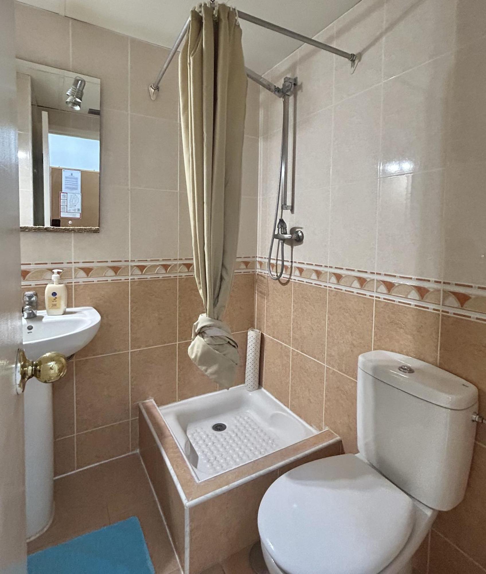 Two Bedroom In Castle Harbour C201 Apartment *