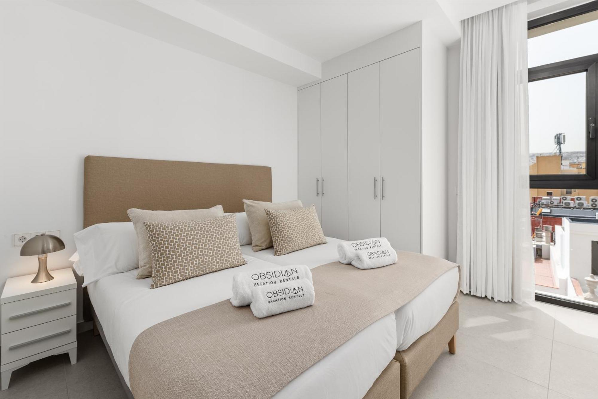 Obsidian Atico Mencey Apartment *