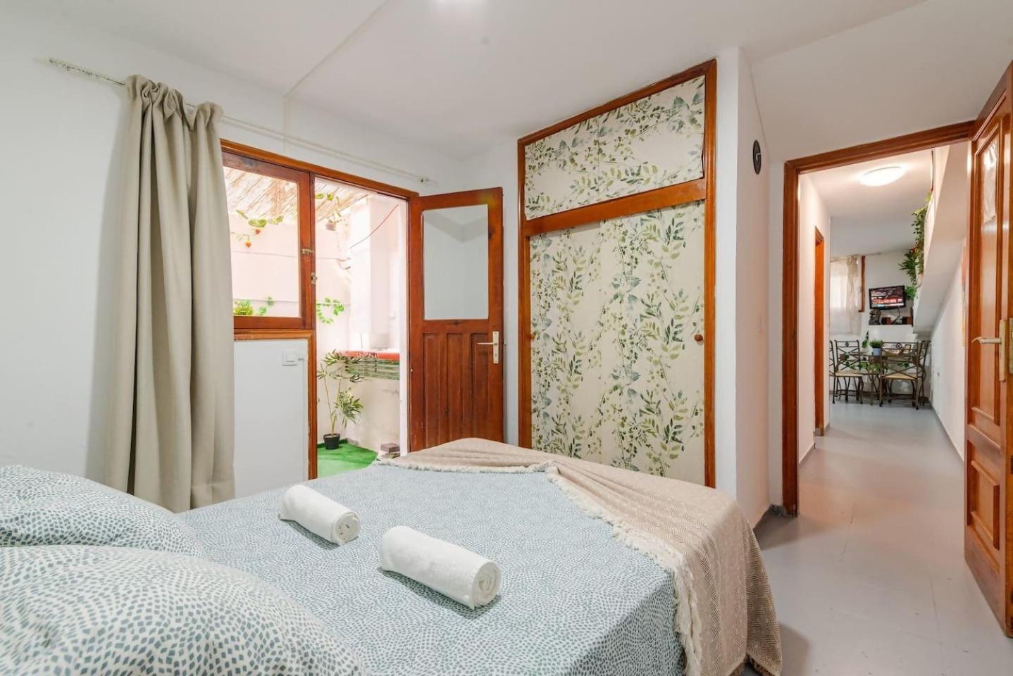 Rentenerife Life Apartment *