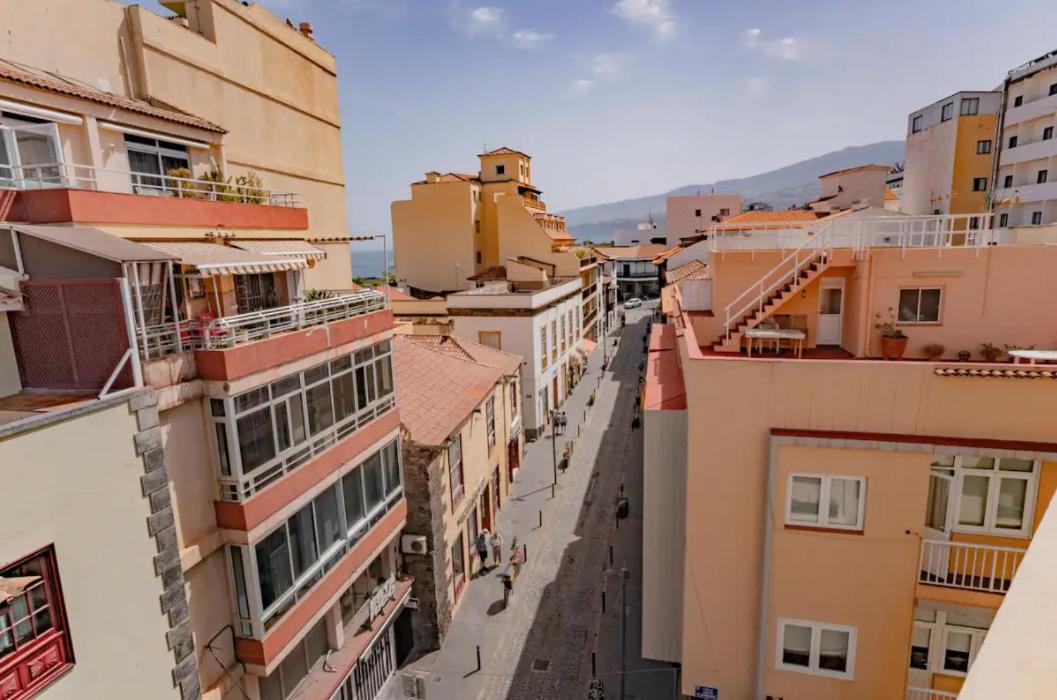 Centrico Con Vista Al Muelle