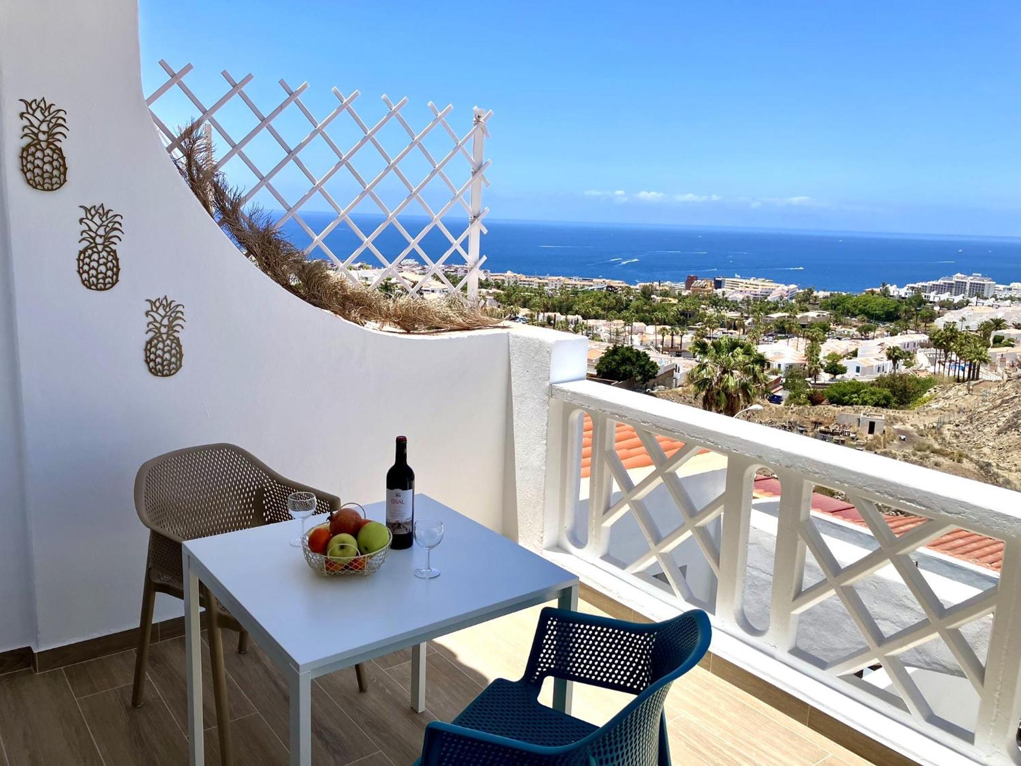 Apartment - Modern With Terrace Views Of Ocean & Sunset Costa Adeje (Tenerife)