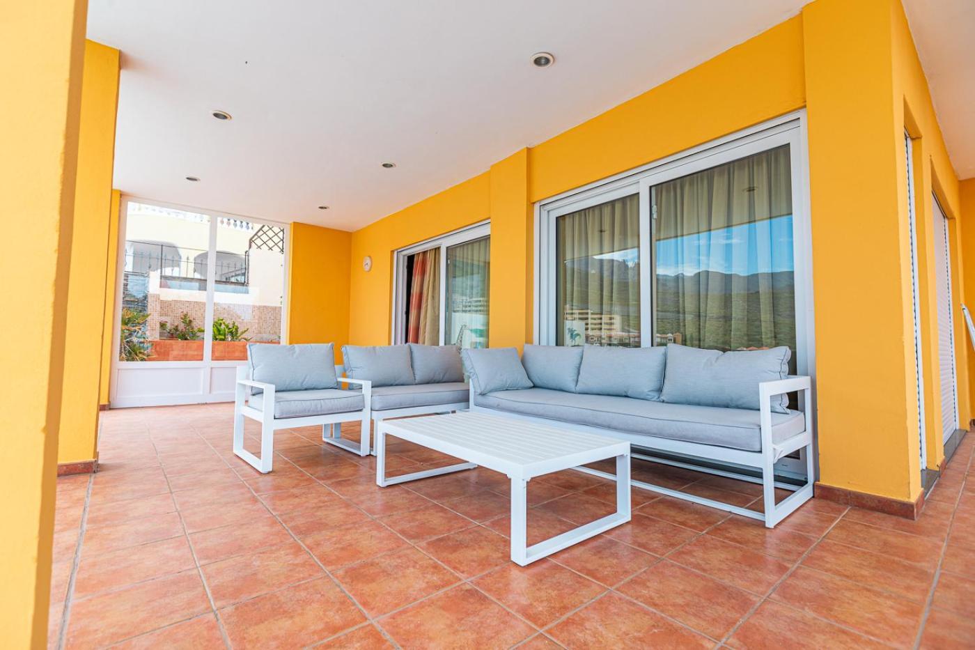 Spacious Four Bedroom With Magnificent Views Villa Costa Adeje (Tenerife)