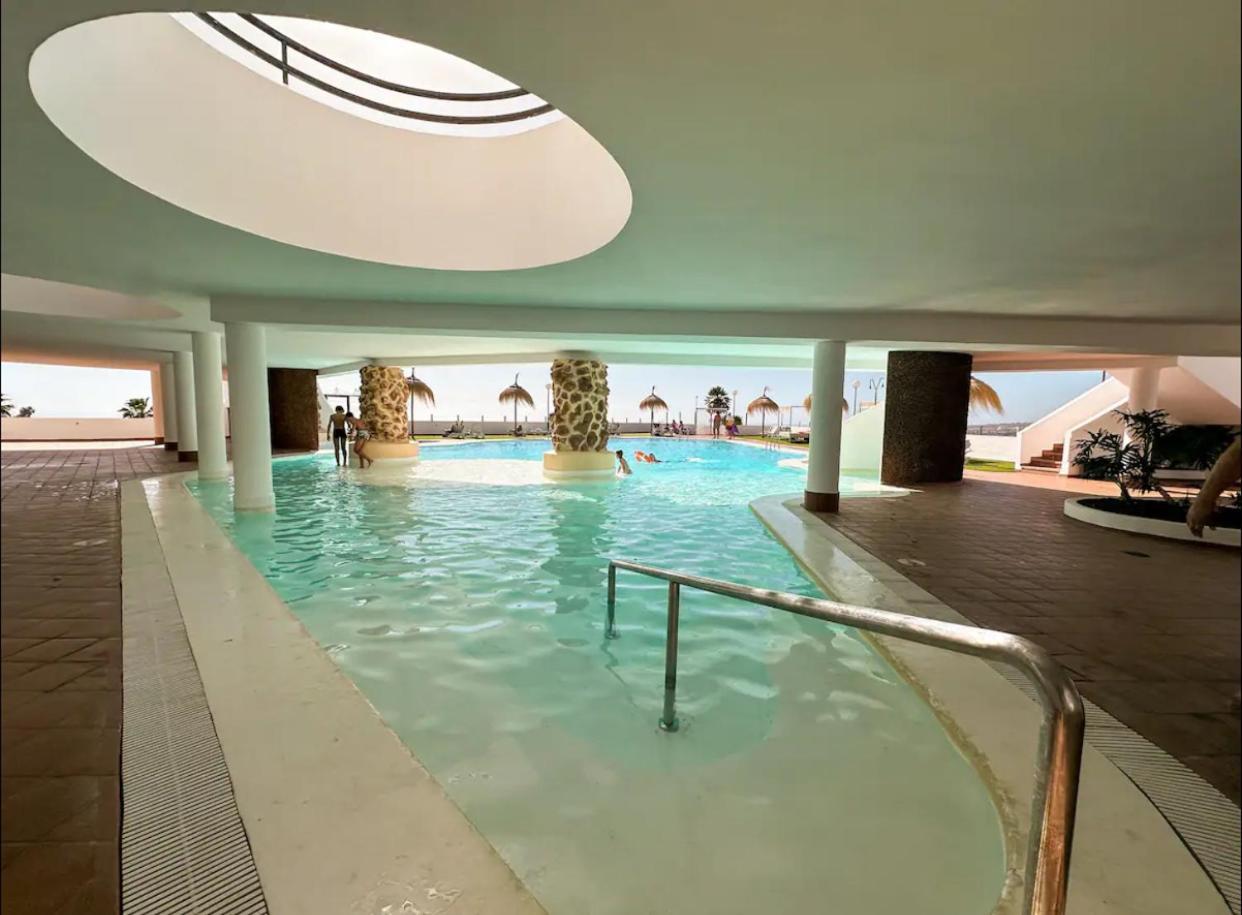 Royal Ocean View - Localization Apartamento