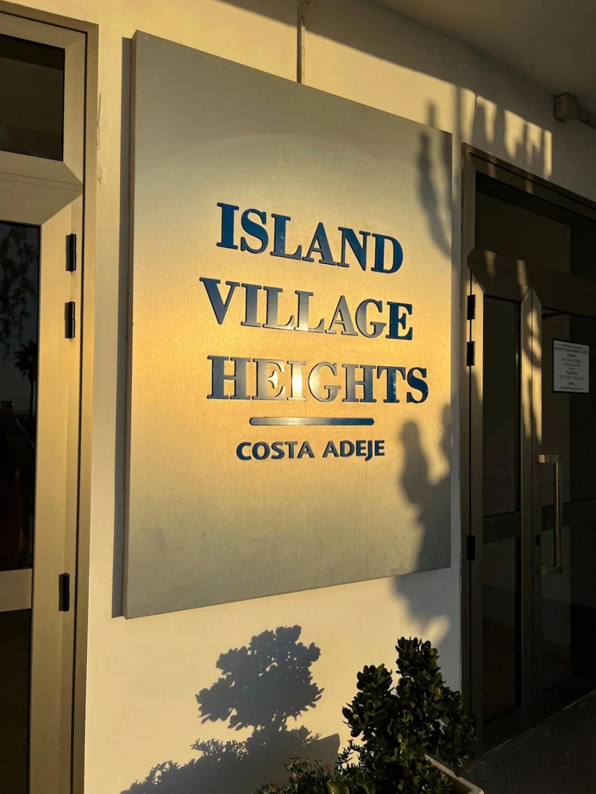 Royal Ocean View - Localization Apartamento