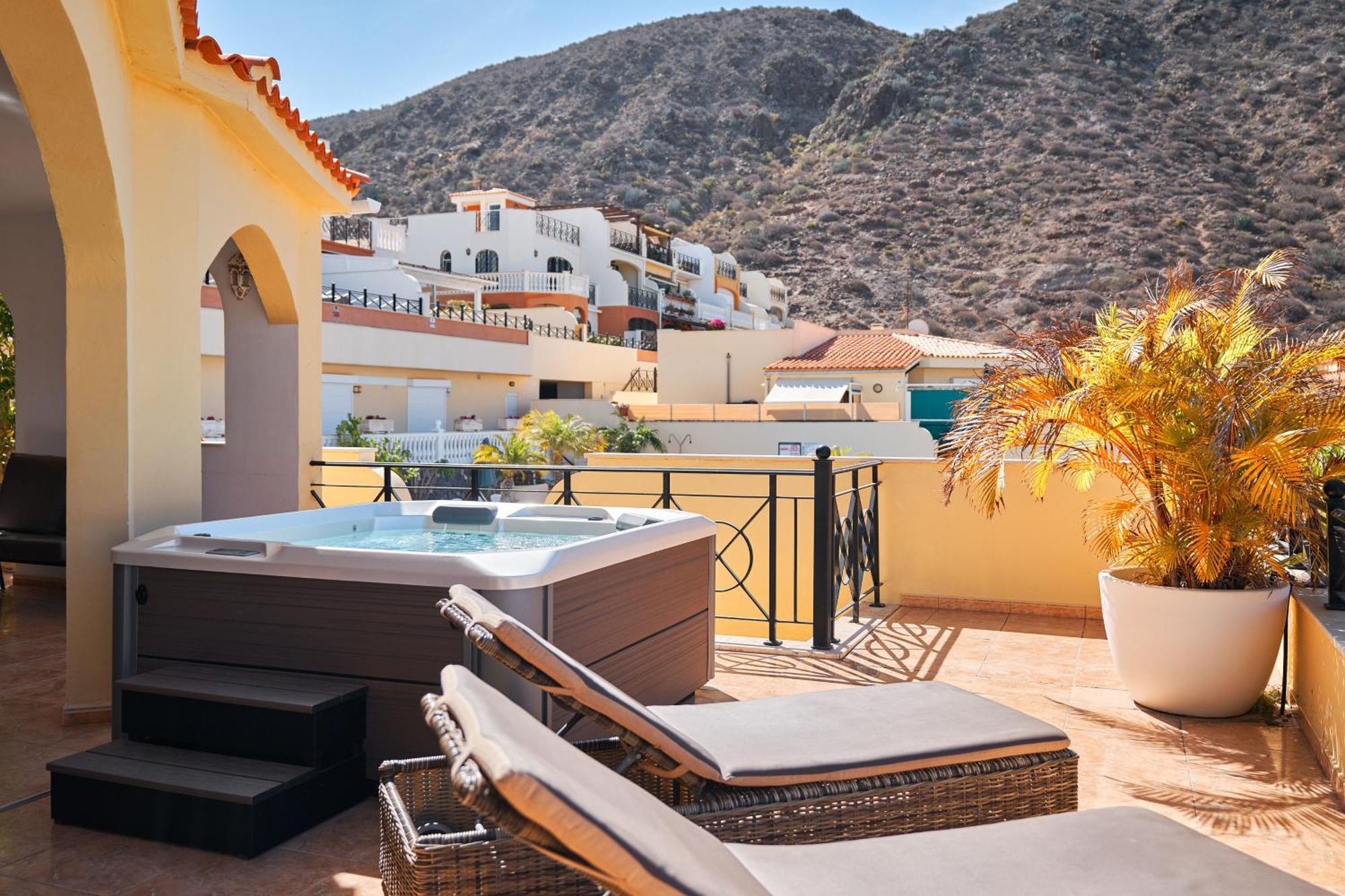 Ocean View Luxury Villa Los Cristianos (Tenerife)