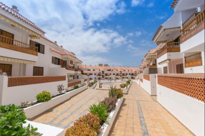 Apartamento Aqua Vista El Cardon:1br Free Parking, Heated Pool *