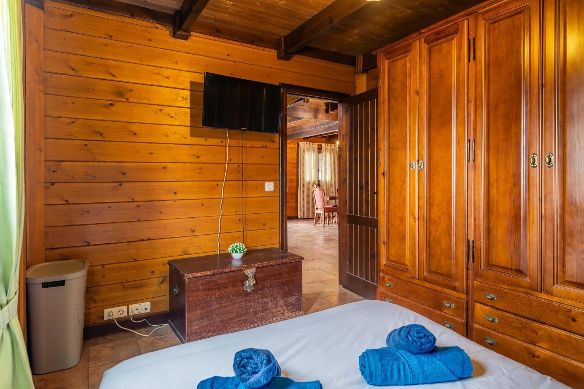 4br Wooden House -pool, Views & Parking * Candelaria