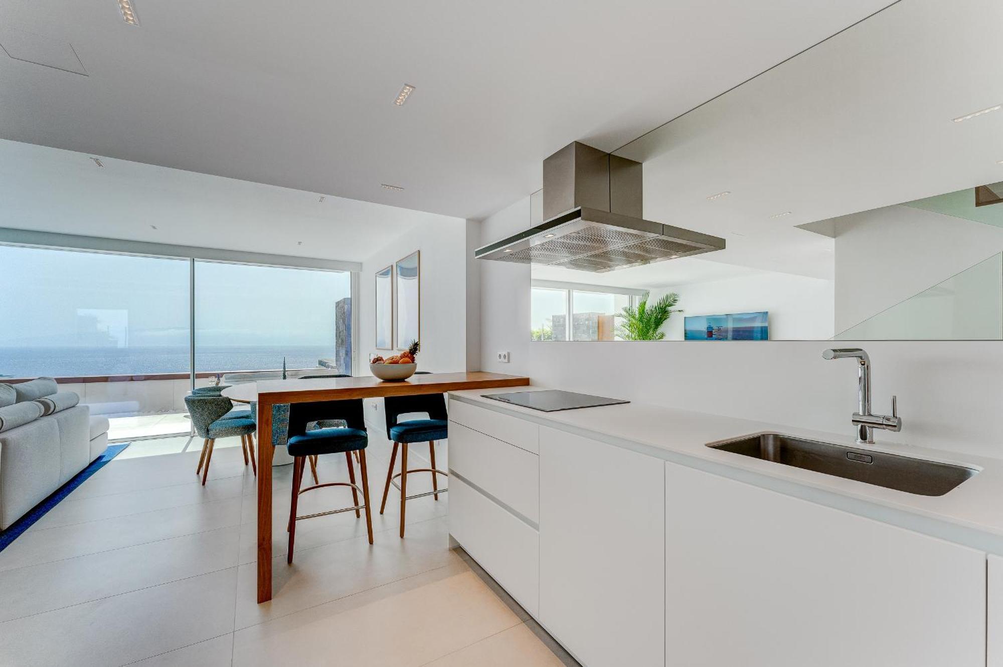 Aquasuites Luxury Penthouse A01 * Acantilado de los Gigantes