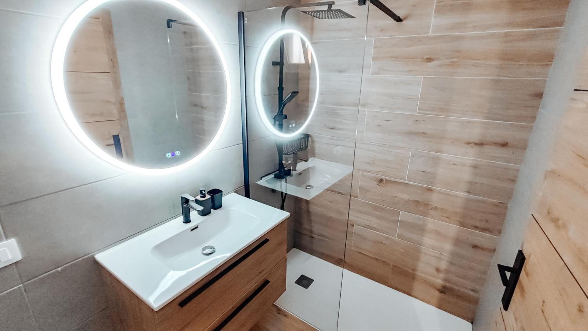 Diamantes - Relaxing Tenerife Getaway - Heated Pool - Cristianos Apartment Los Cristianos (Tenerife)