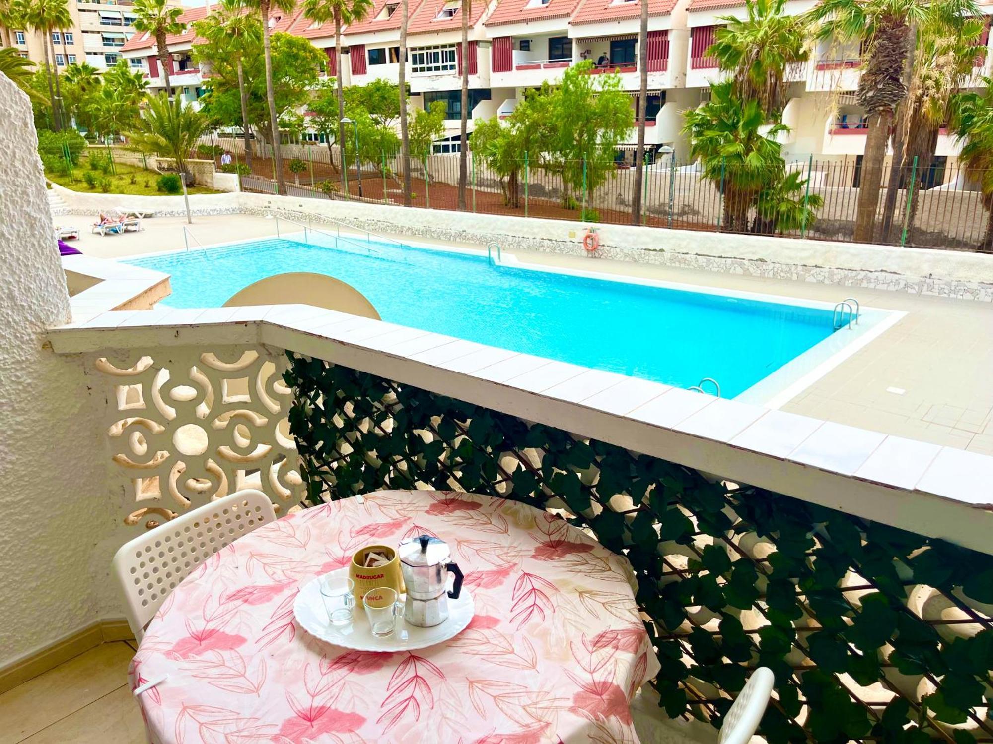 Playa Honda Dona Dina Apartment *