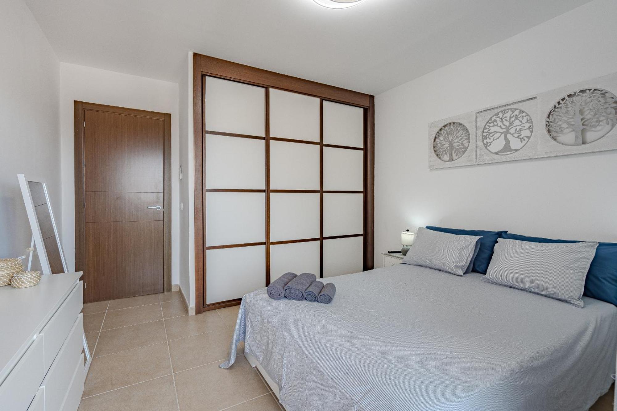 Mar El Mocan 3 Beautiful Renovated Penthouse With Terrace Apartment