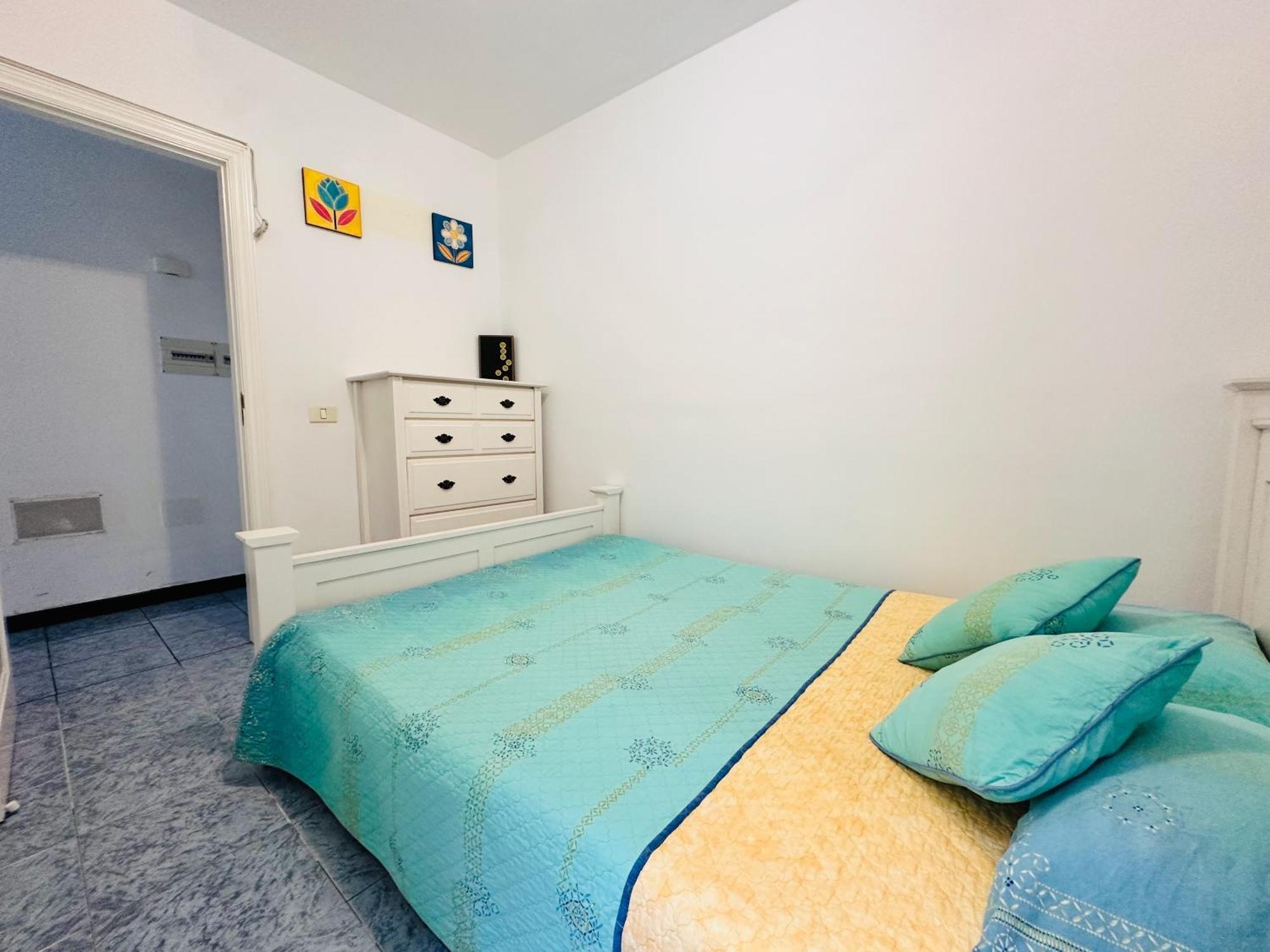 Pambnb - Chic Beachside Apartment *