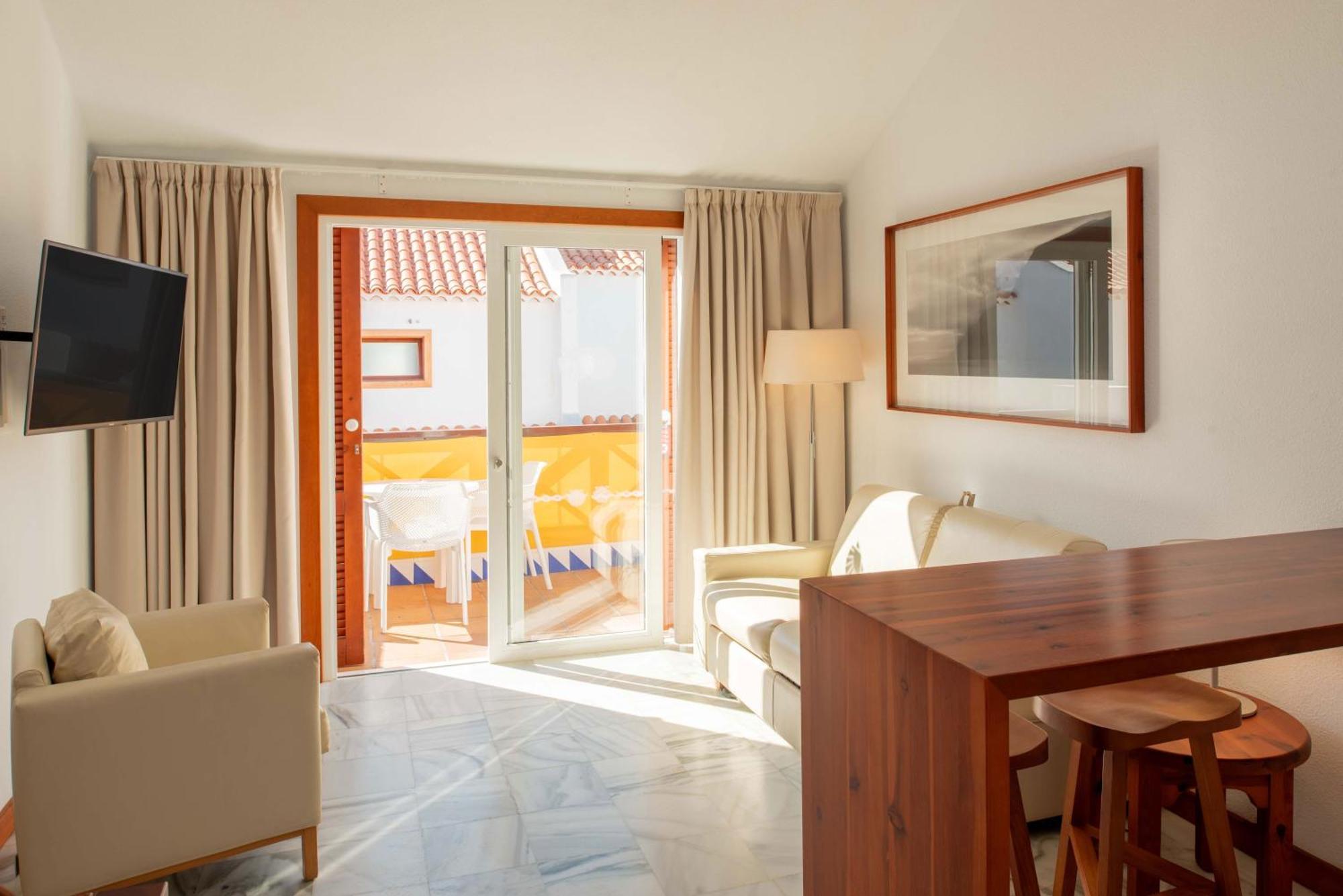 Parque Santiago Iii Official 3* Playa de las Americas (Tenerife)