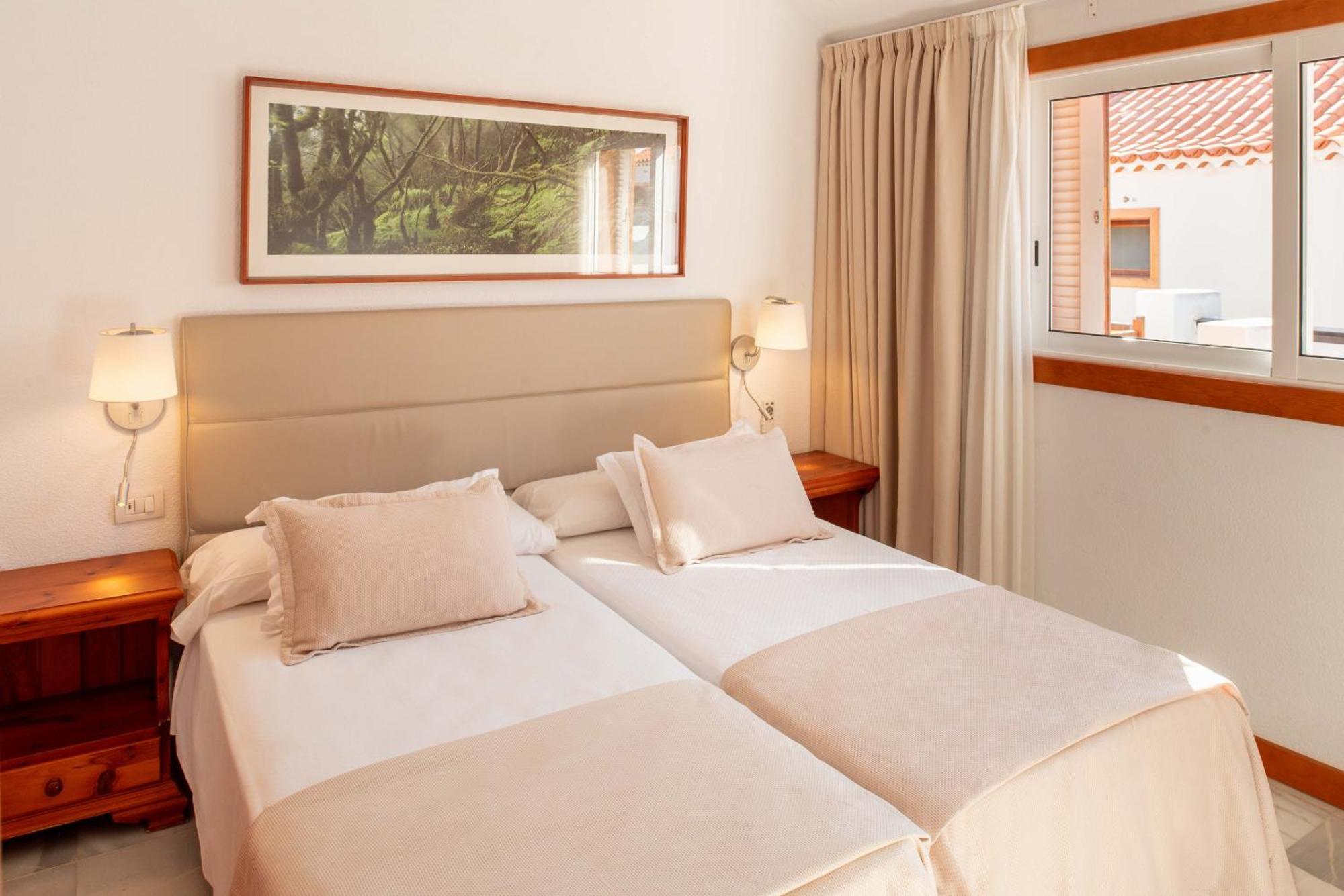 Aparthotel Parque Santiago Iii Official 3*