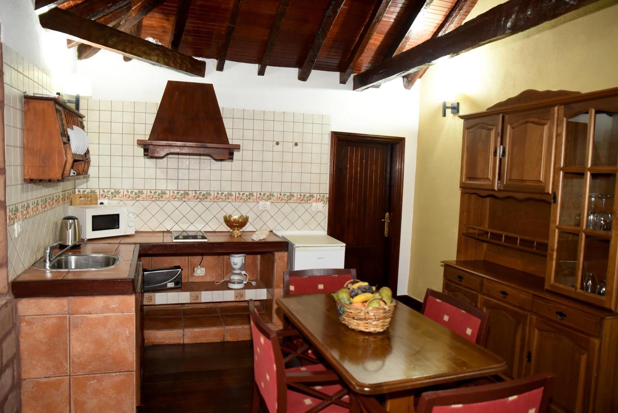 Hotel Rural Finca La Hacienda 4*