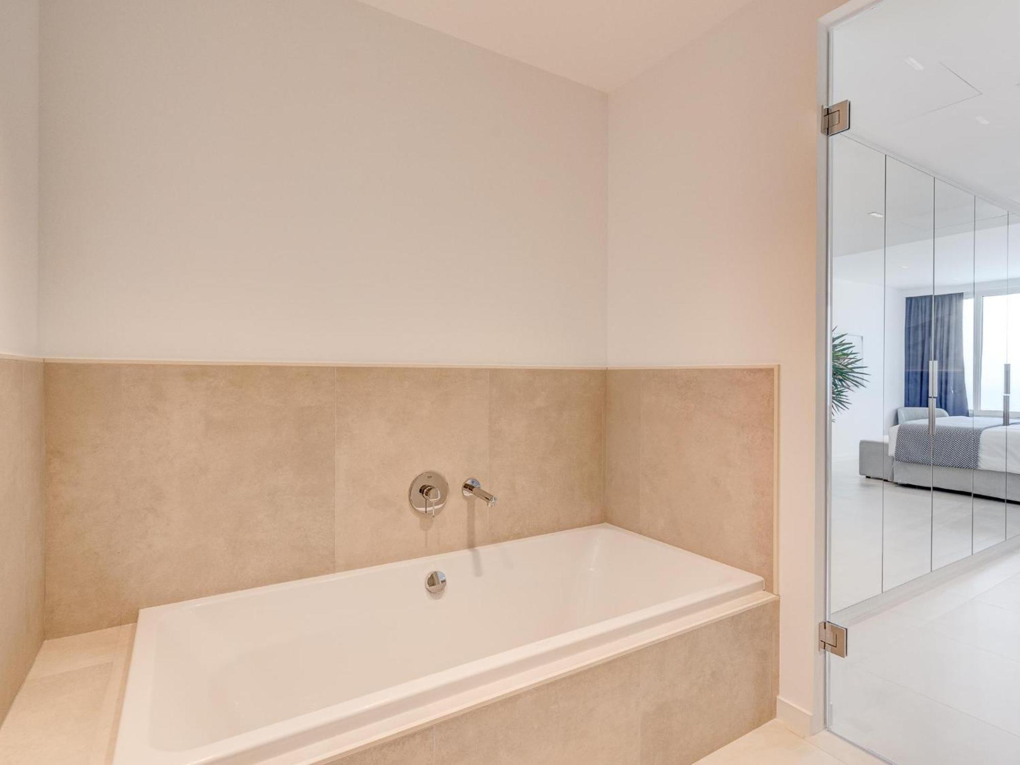 Apartment Aquasuites B07