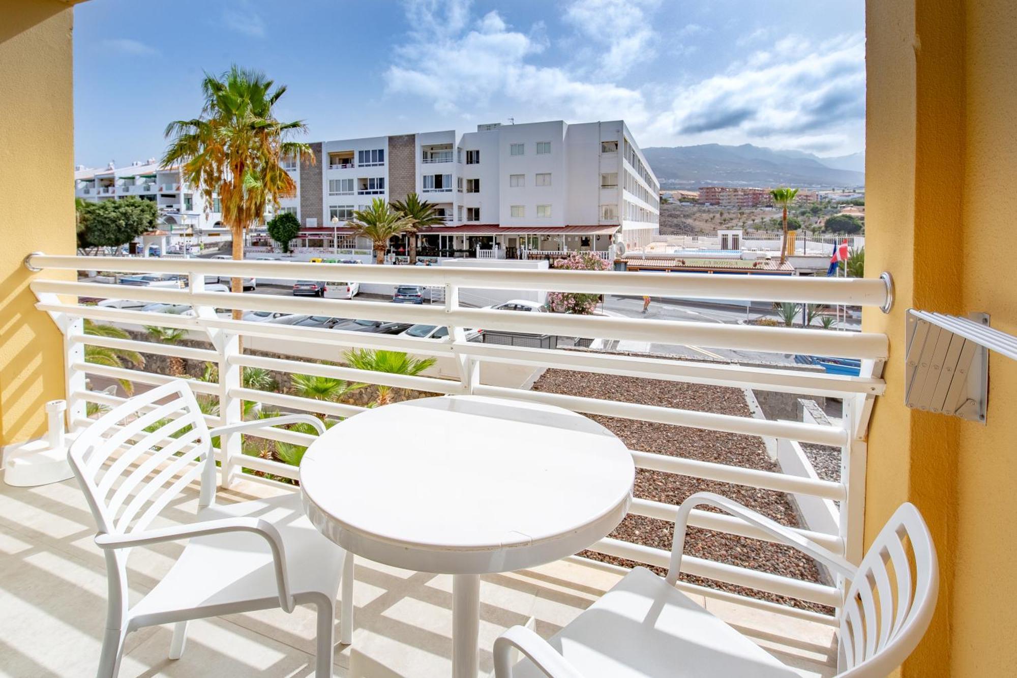 Atlantic Aparthotel