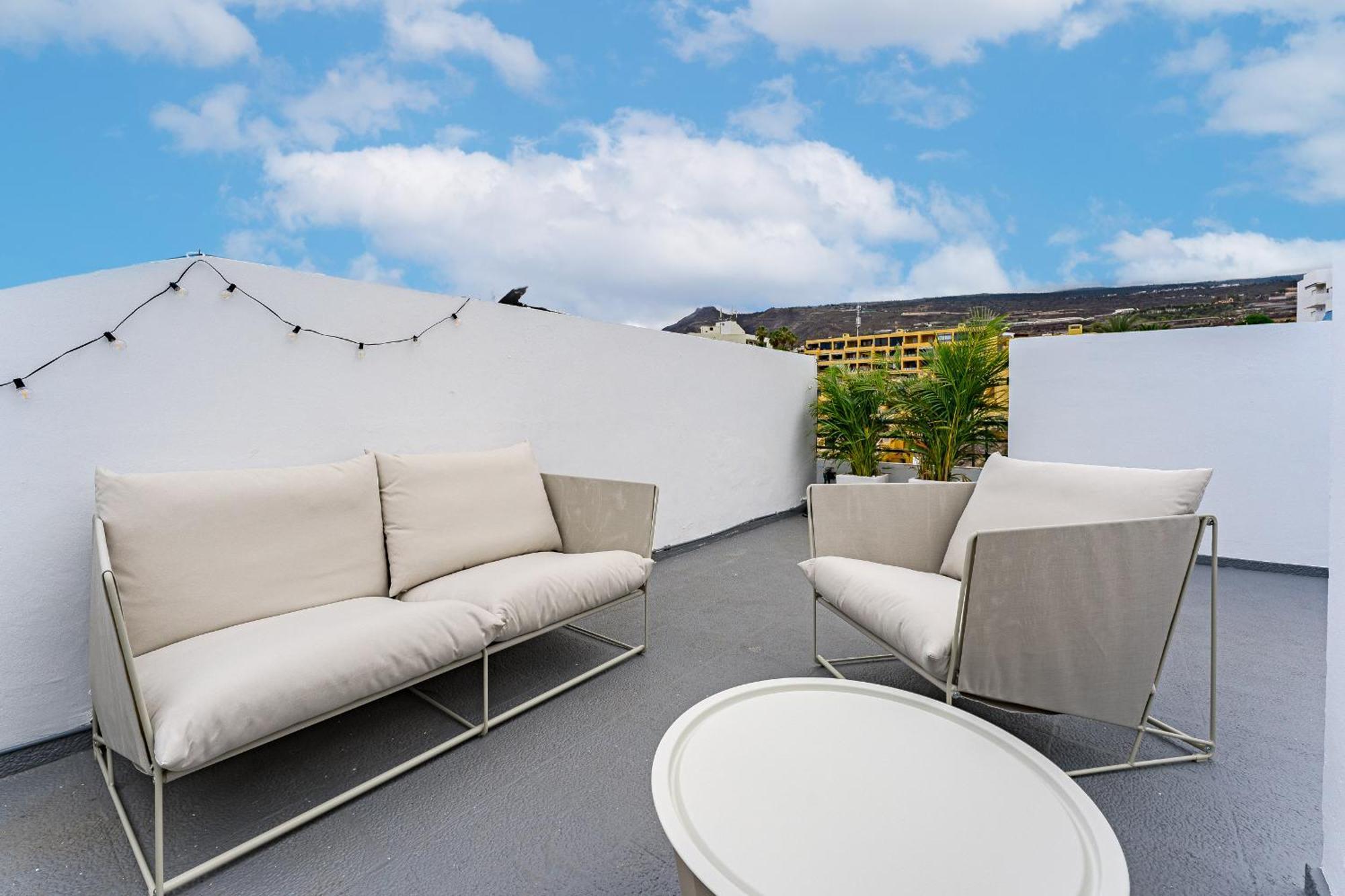 2bdr Ocean View & Large Private Terrace In Puerto De Santiago Apartment *